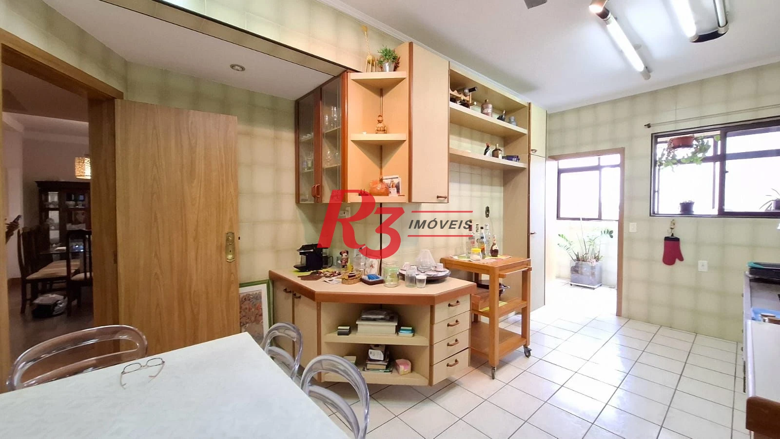 Apartamento com 3 dormitórios à venda, 150 m² por R$ 1.280.000,00 - Gonzaga - Santos/SP