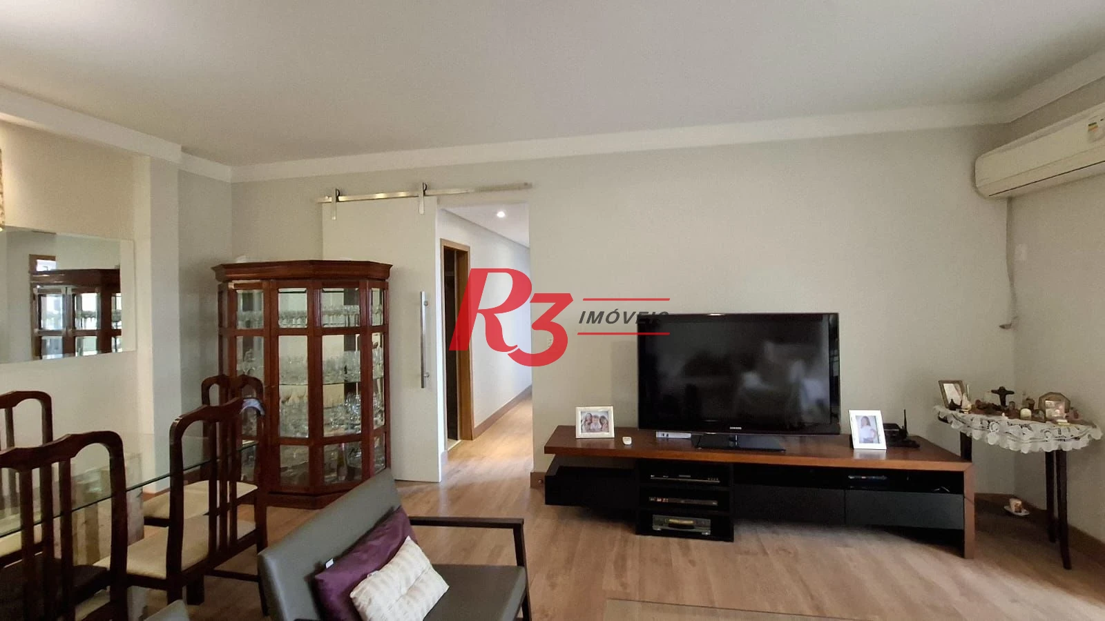 Apartamento com 3 dormitórios à venda, 150 m² por R$ 1.280.000,00 - Gonzaga - Santos/SP