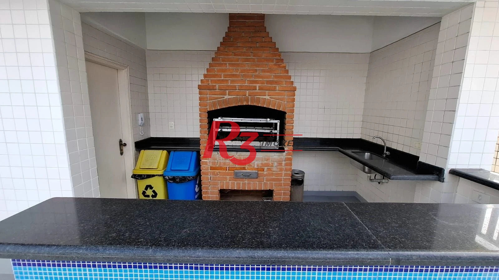 Apartamento com 3 dormitórios à venda, 150 m² por R$ 1.280.000,00 - Gonzaga - Santos/SP