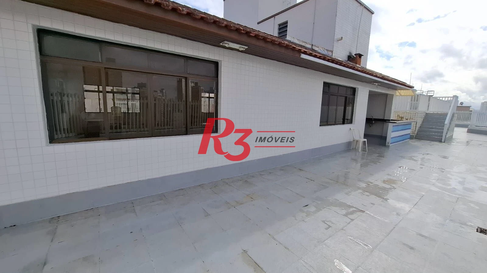 Apartamento com 3 dormitórios à venda, 150 m² por R$ 1.280.000,00 - Gonzaga - Santos/SP