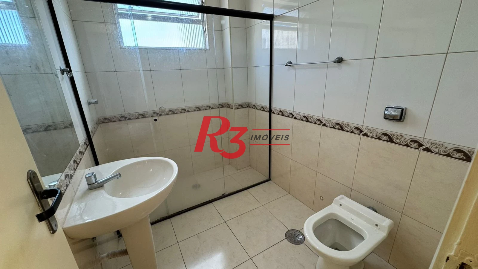 Apartamento com 3 dormitórios para alugar, 127 m² por R$ 4.250,00/mês - Aparecida - Santos/SP