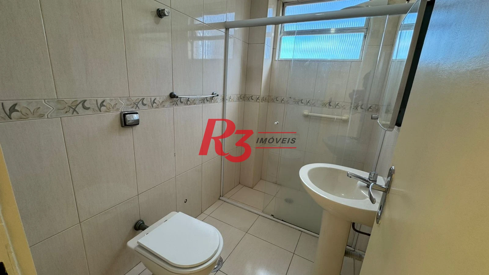 Apartamento com 3 dormitórios para alugar, 127 m² por R$ 4.250,00/mês - Aparecida - Santos/SP