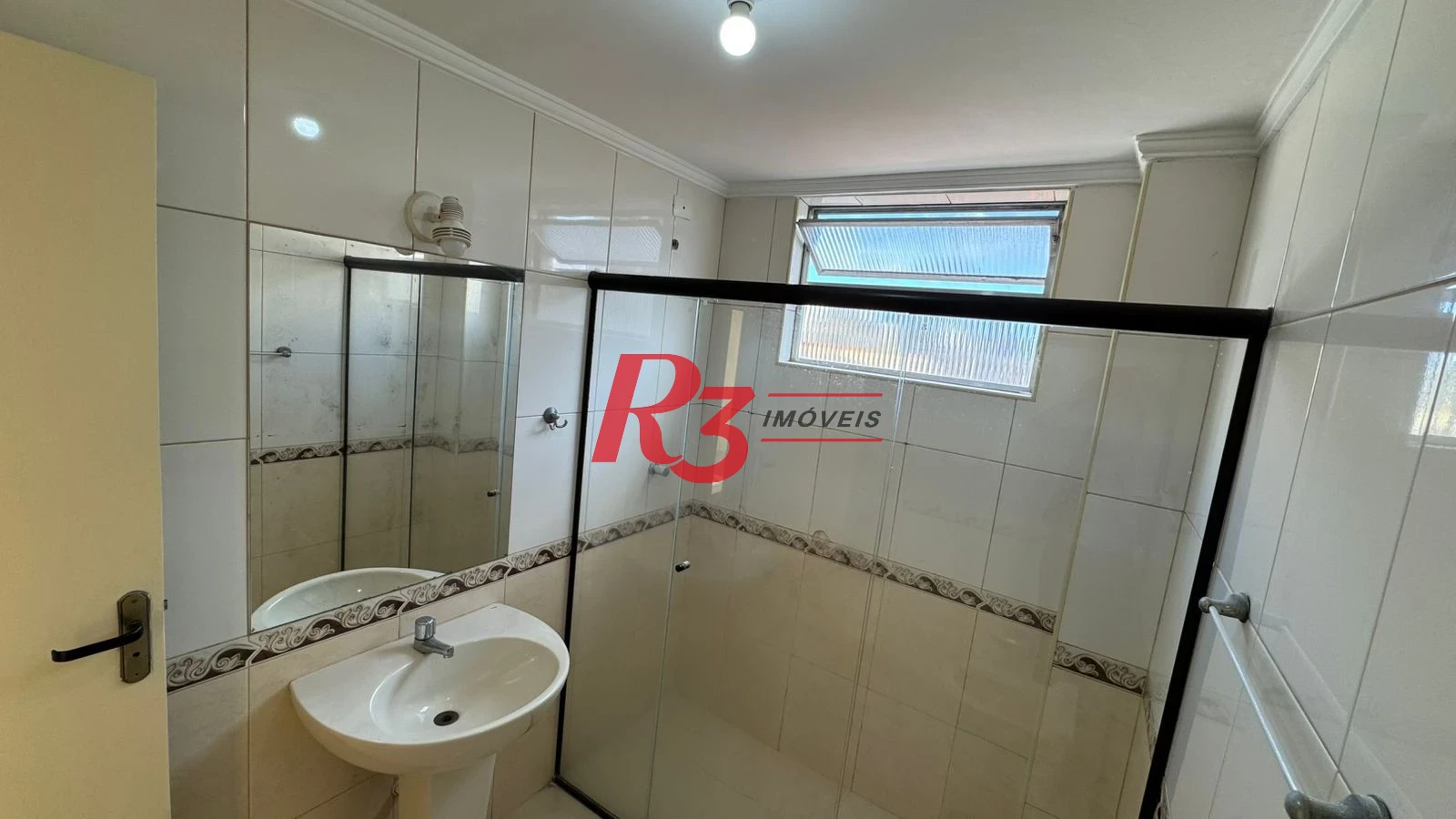 Apartamento com 3 dormitórios para alugar, 127 m² por R$ 4.250,00/mês - Aparecida - Santos/SP