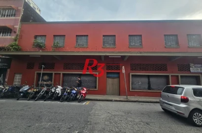 Loja de frente para vender ou alugar Centro de Santos SP