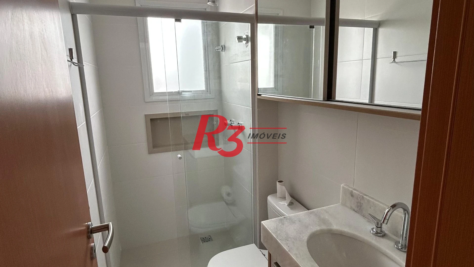 Apartamento com 2 dormitórios para alugar, 65 m² por R$ 8.000,00/mês - Vila Rica - Santos/SP