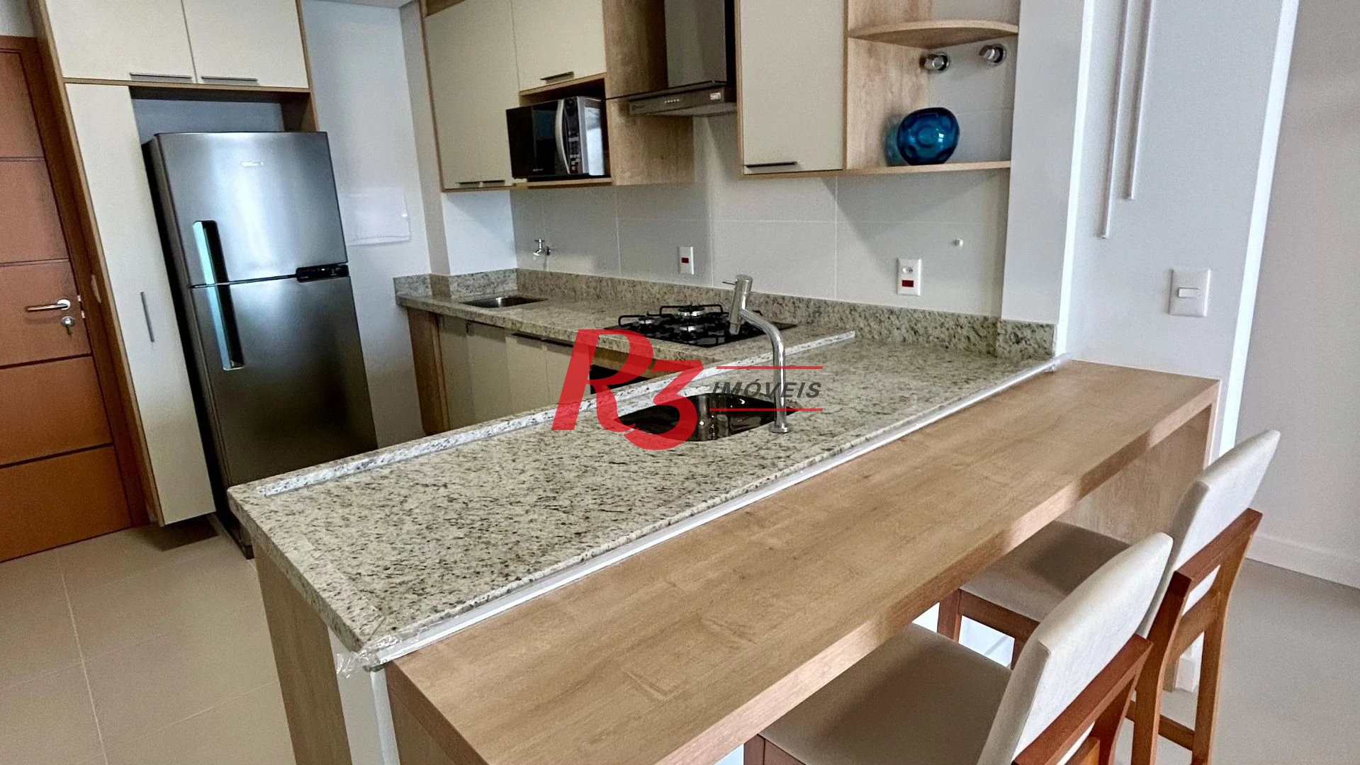 Apartamento com 2 dormitórios para alugar, 65 m² por R$ 8.000,00/mês - Vila Rica - Santos/SP