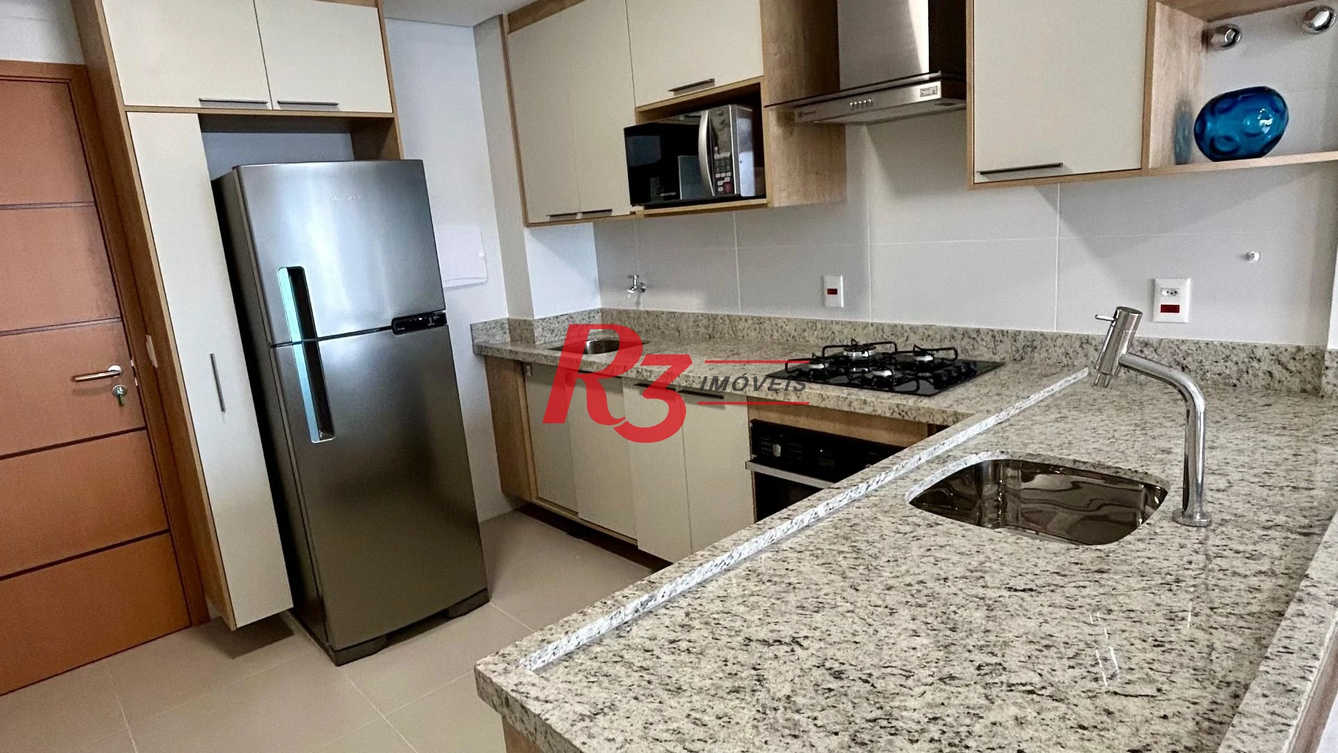 Apartamento com 2 dormitórios para alugar, 65 m² por R$ 8.000,00/mês - Vila Rica - Santos/SP