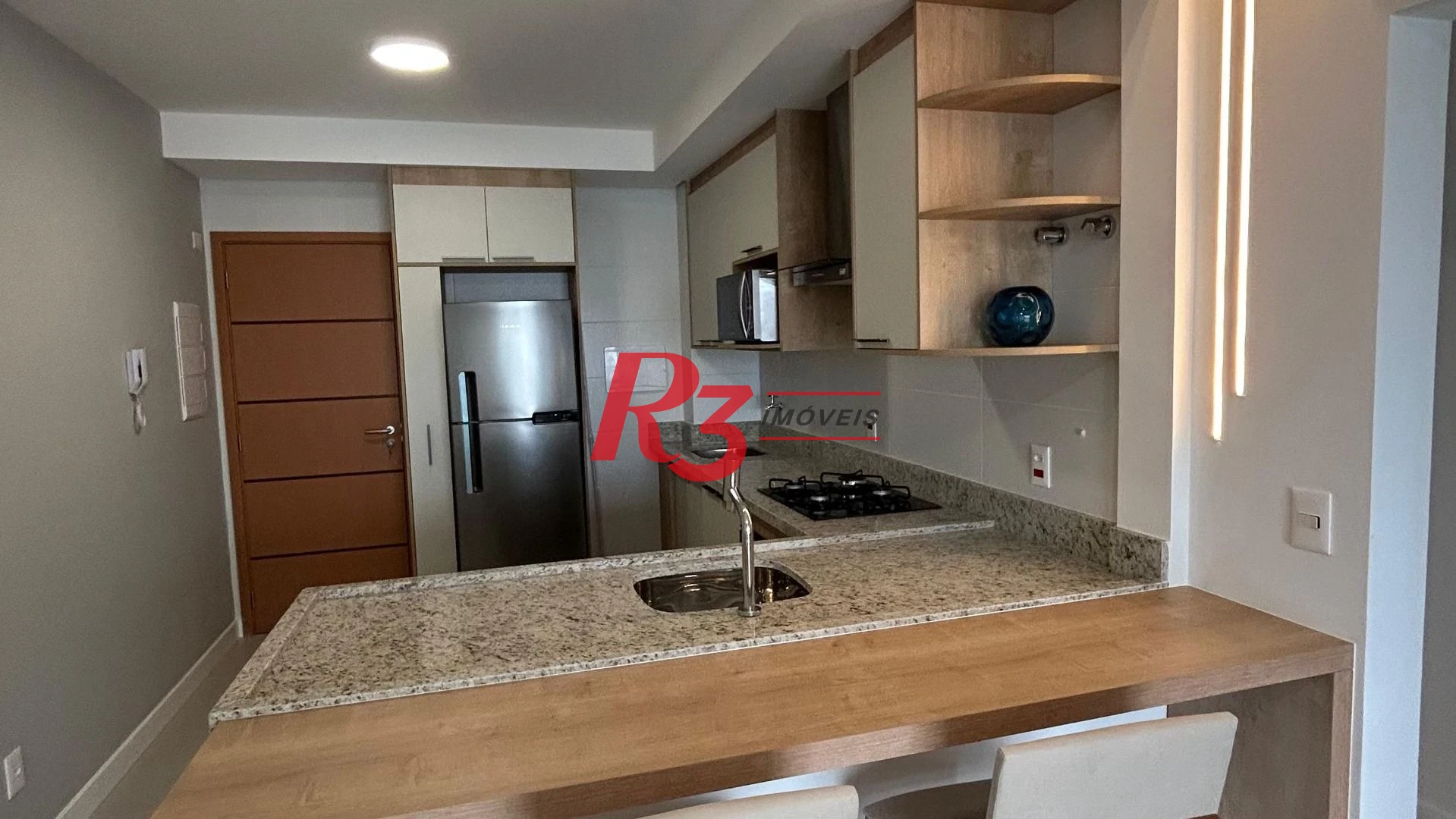 Apartamento com 2 dormitórios para alugar, 65 m² por R$ 8.000,00/mês - Vila Rica - Santos/SP