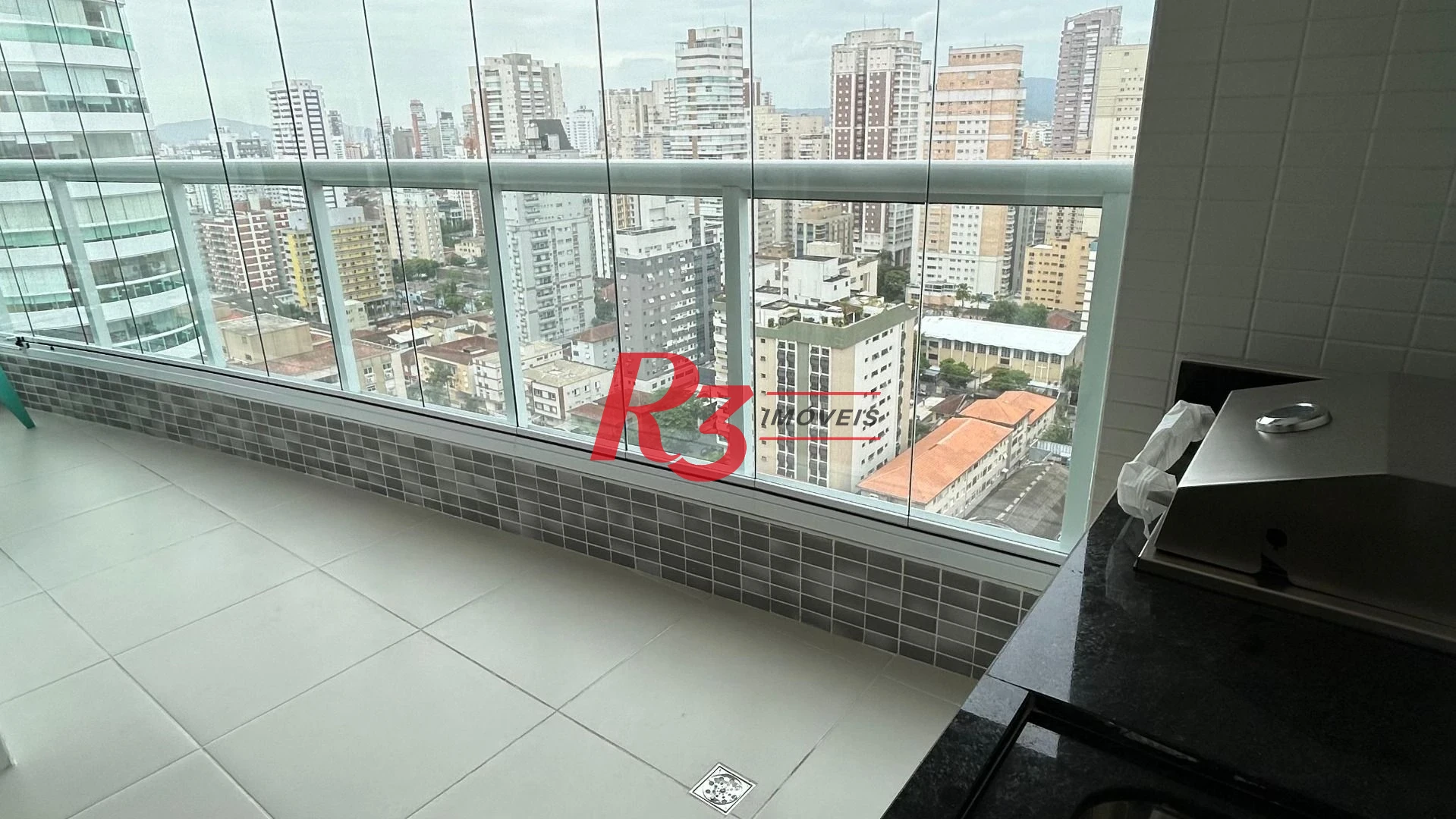 Apartamento com 2 dormitórios para alugar, 65 m² por R$ 8.000,00/mês - Vila Rica - Santos/SP