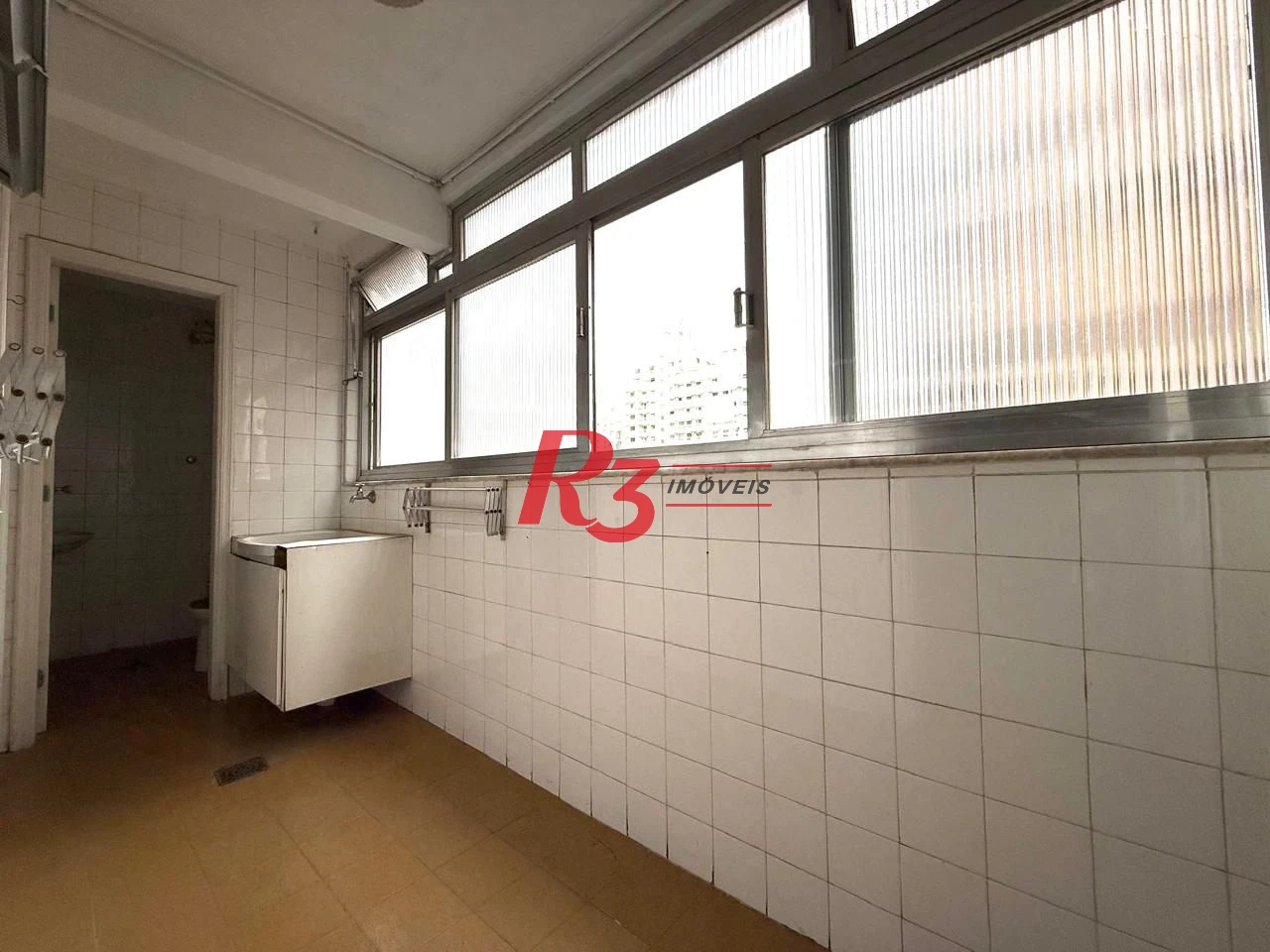 Apartamento com 3 dormitórios à venda, 126 m² por R$ 850.000,00 - Boqueirão - Santos/SP