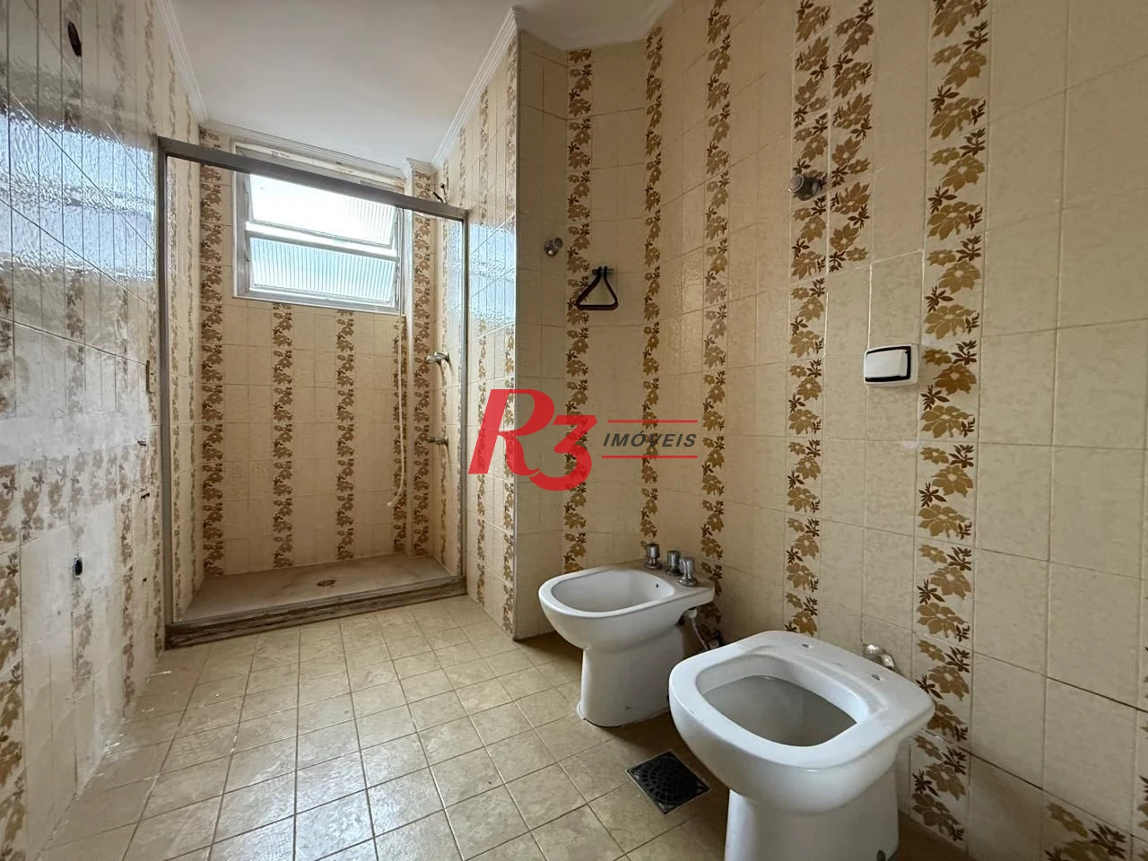 Apartamento com 3 dormitórios à venda, 126 m² por R$ 850.000,00 - Boqueirão - Santos/SP