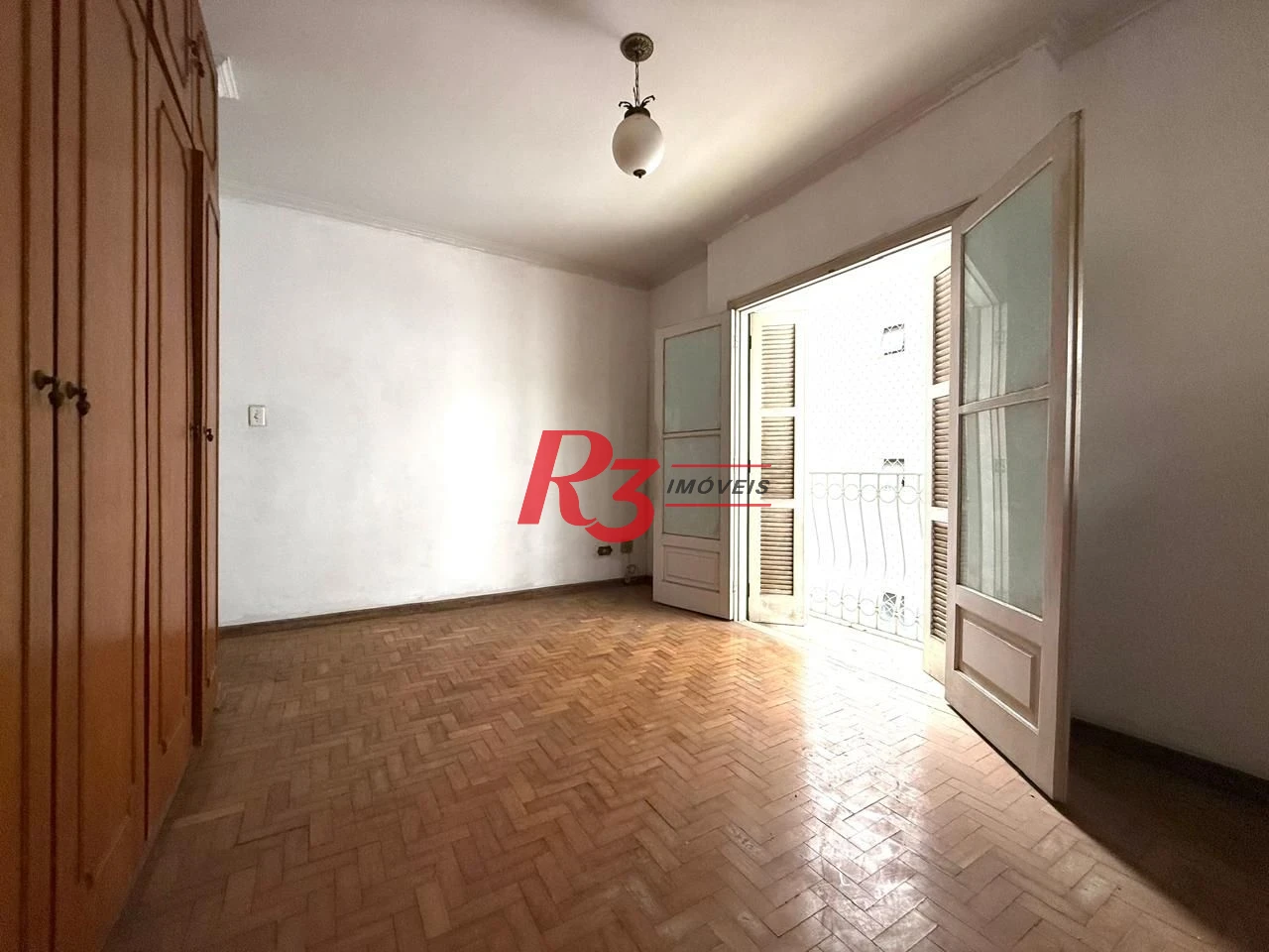 Apartamento com 3 dormitórios à venda, 126 m² por R$ 850.000,00 - Boqueirão - Santos/SP