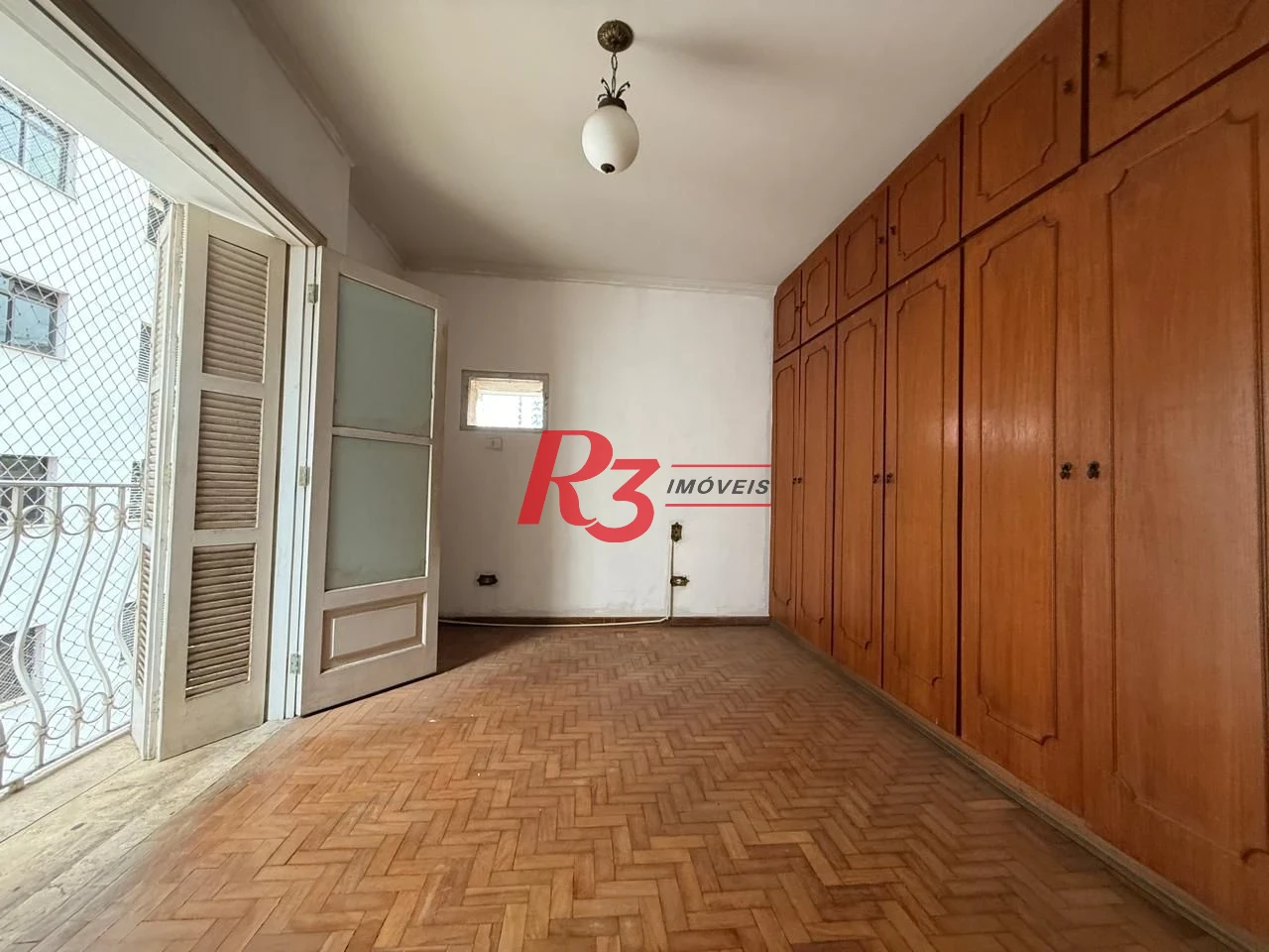 Apartamento com 3 dormitórios à venda, 126 m² por R$ 850.000,00 - Boqueirão - Santos/SP