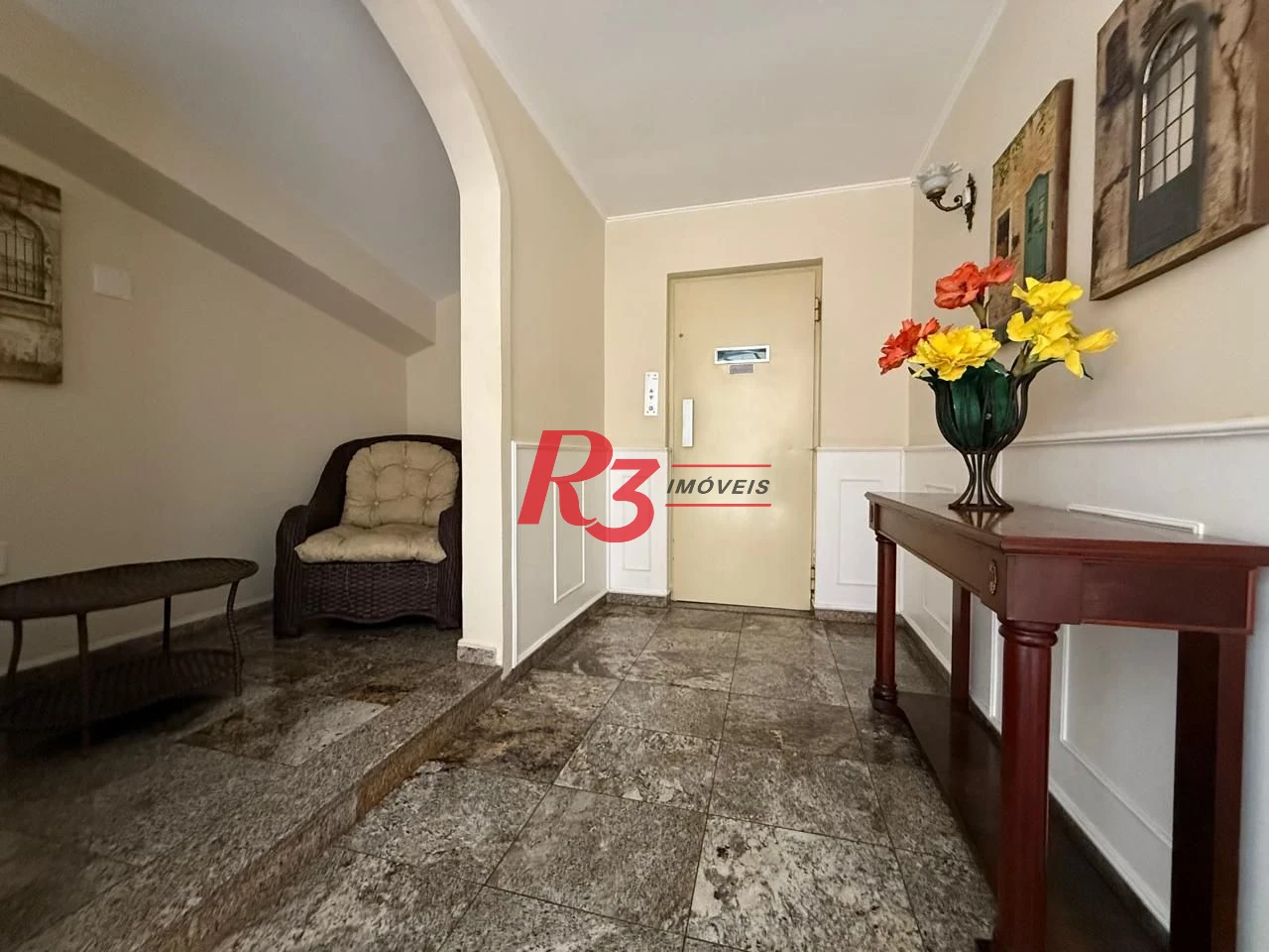 Apartamento com 3 dormitórios à venda, 126 m² por R$ 850.000,00 - Boqueirão - Santos/SP