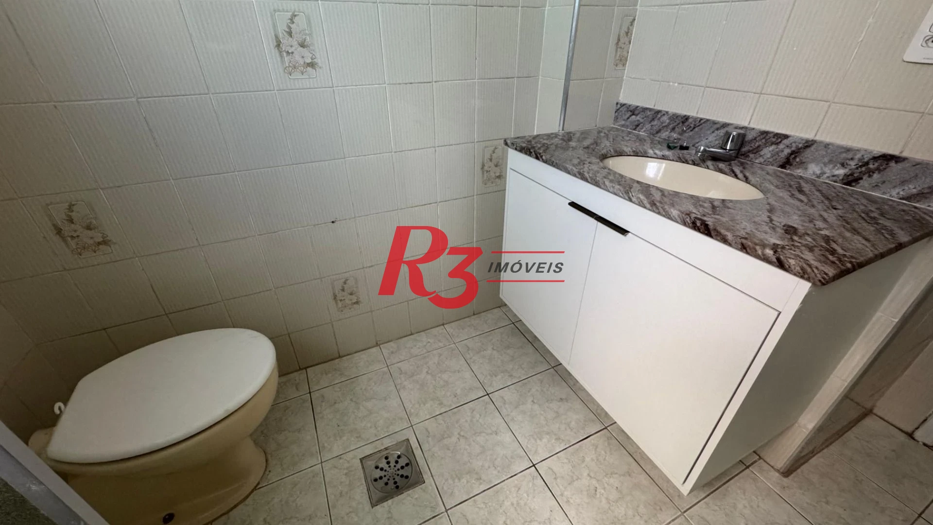 Apartamento com 3 dormitórios para alugar, 112 m² por R$ 4.250,00/mês - Embaré - Santos/SP