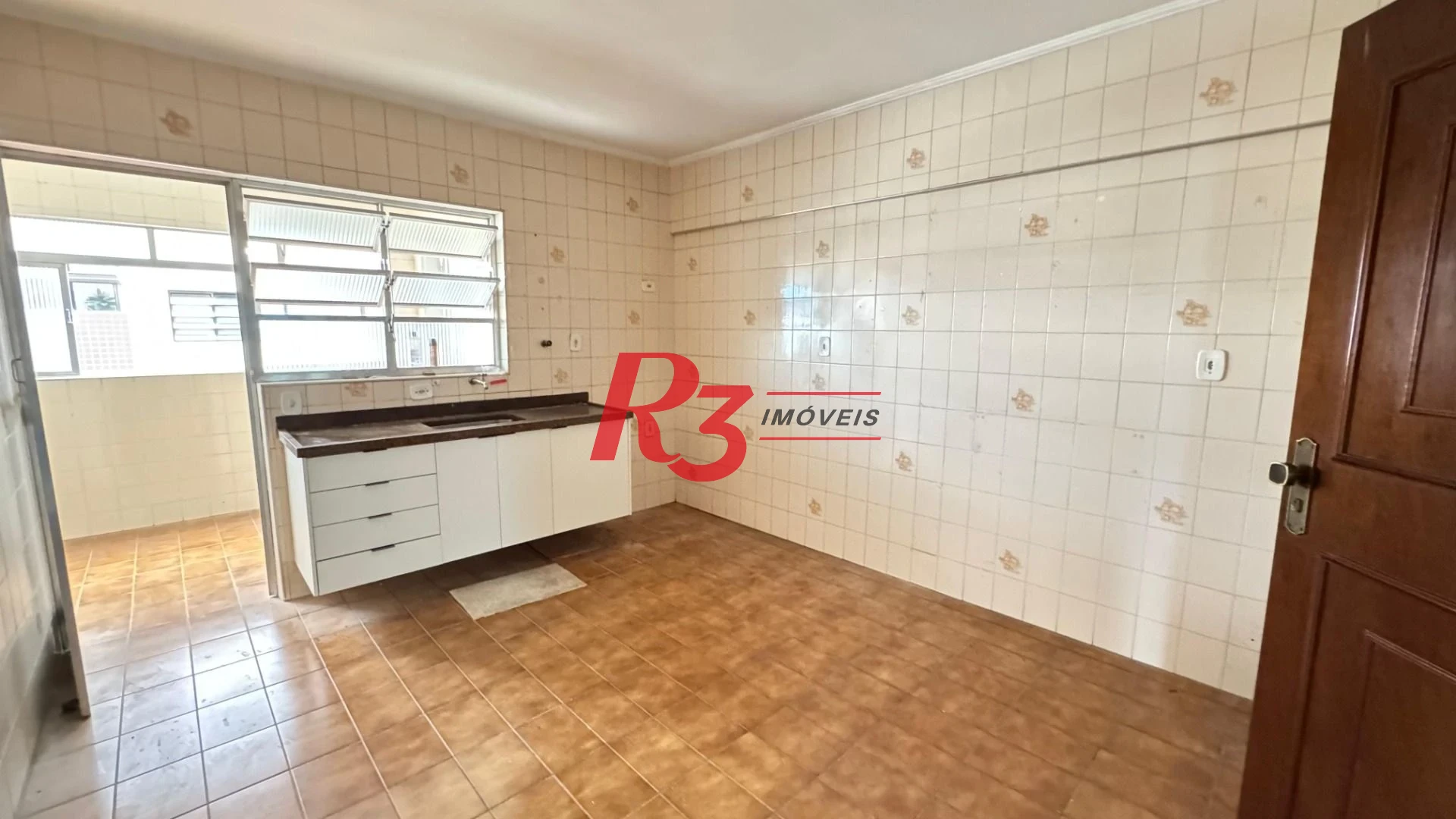 Apartamento com 3 dormitórios para alugar, 112 m² por R$ 4.250,00/mês - Embaré - Santos/SP