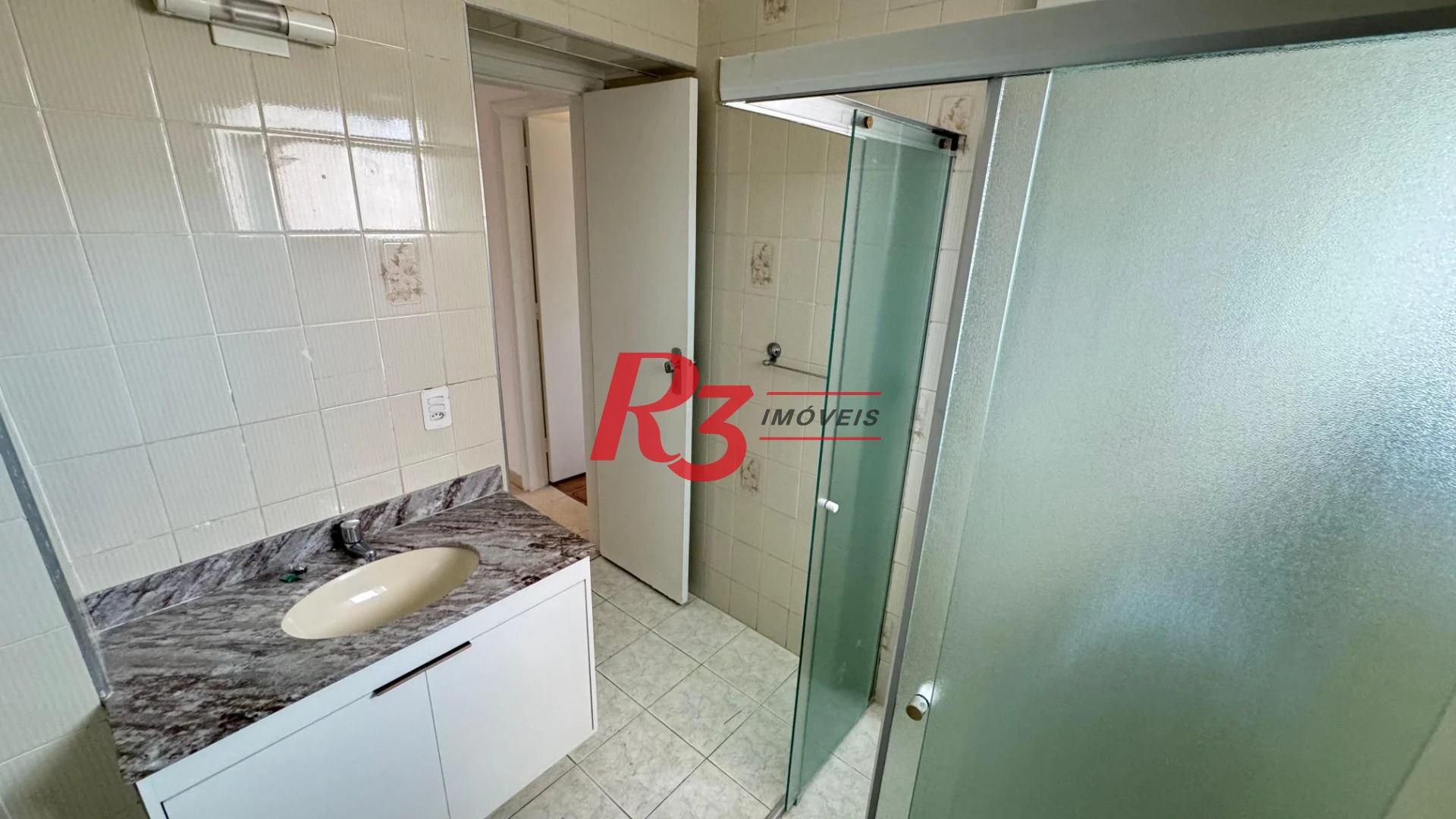 Apartamento com 3 dormitórios para alugar, 112 m² por R$ 4.250,00/mês - Embaré - Santos/SP