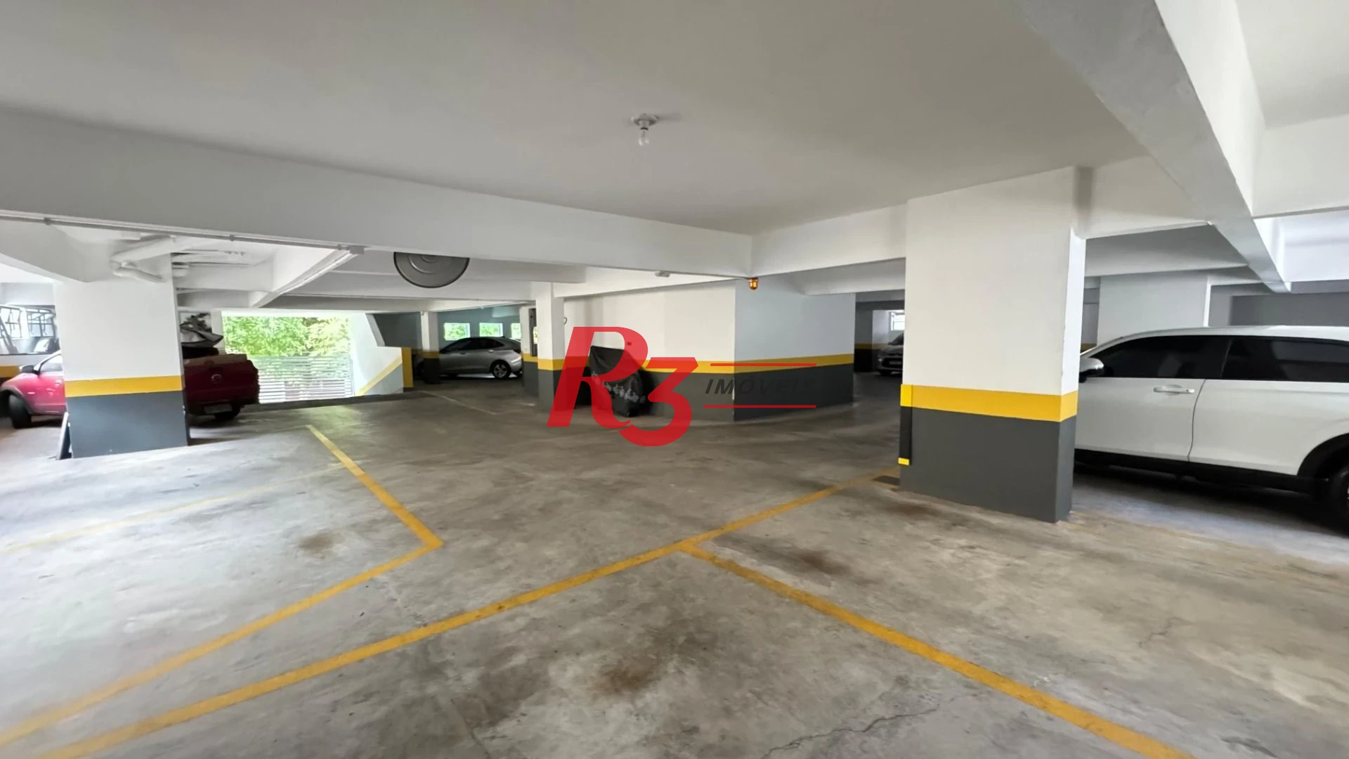 Apartamento com 3 dormitórios para alugar, 112 m² por R$ 4.250,00/mês - Embaré - Santos/SP