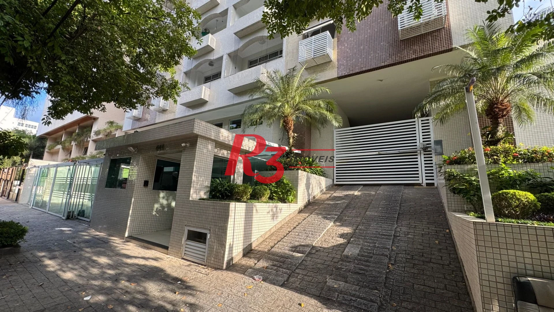 Apartamento com 3 dormitórios para alugar, 112 m² por R$ 4.250,00/mês - Embaré - Santos/SP