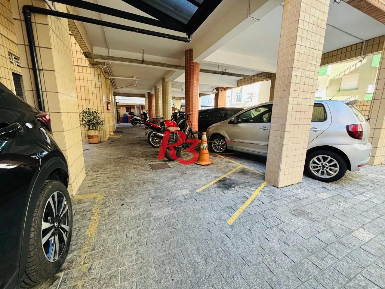 Studio com 1 dormitório à venda, 32 m² por R$ 295.000,00 - Embaré - Santos/SP