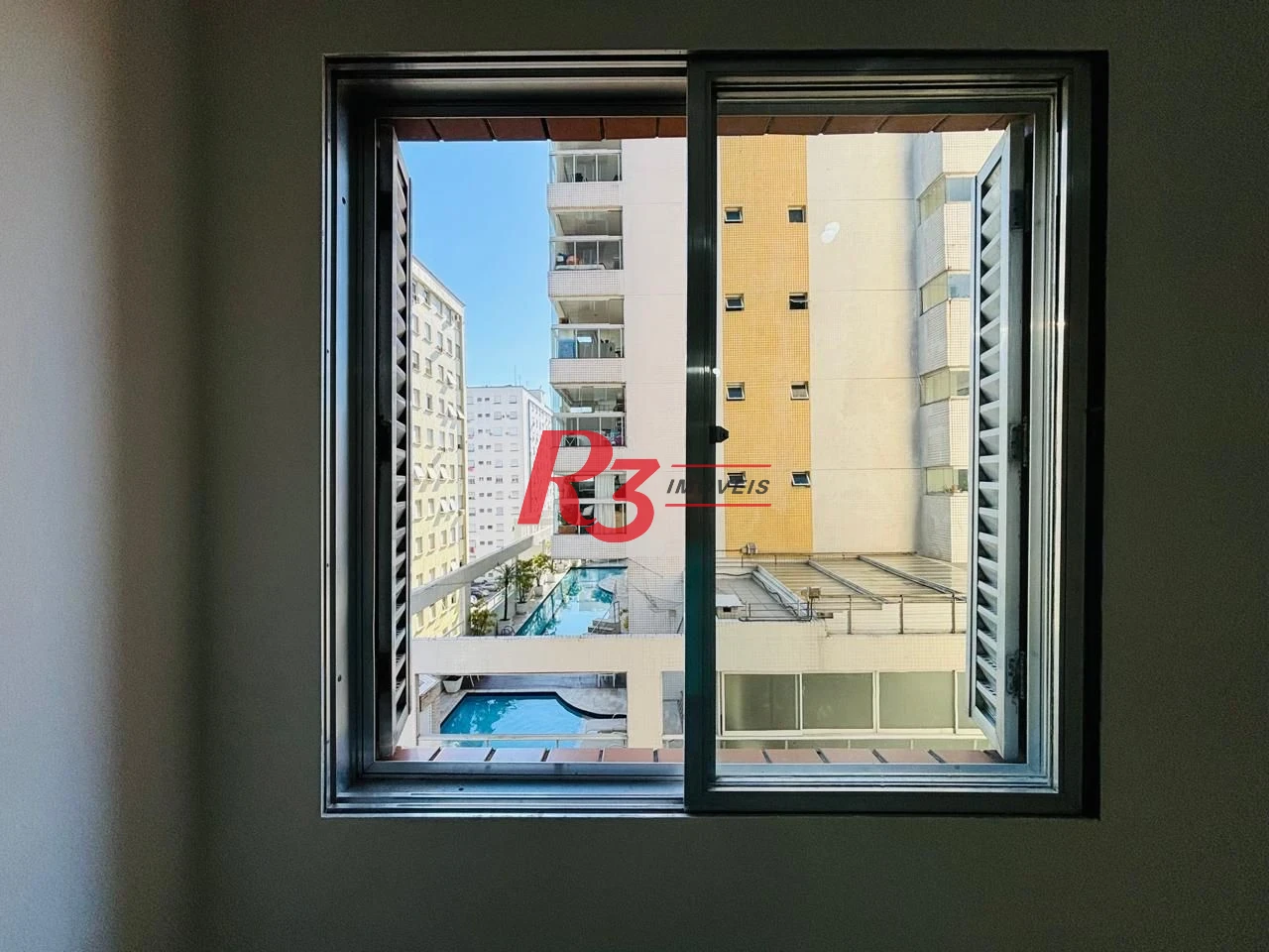 Studio com 1 dormitório à venda, 32 m² por R$ 295.000,00 - Embaré - Santos/SP