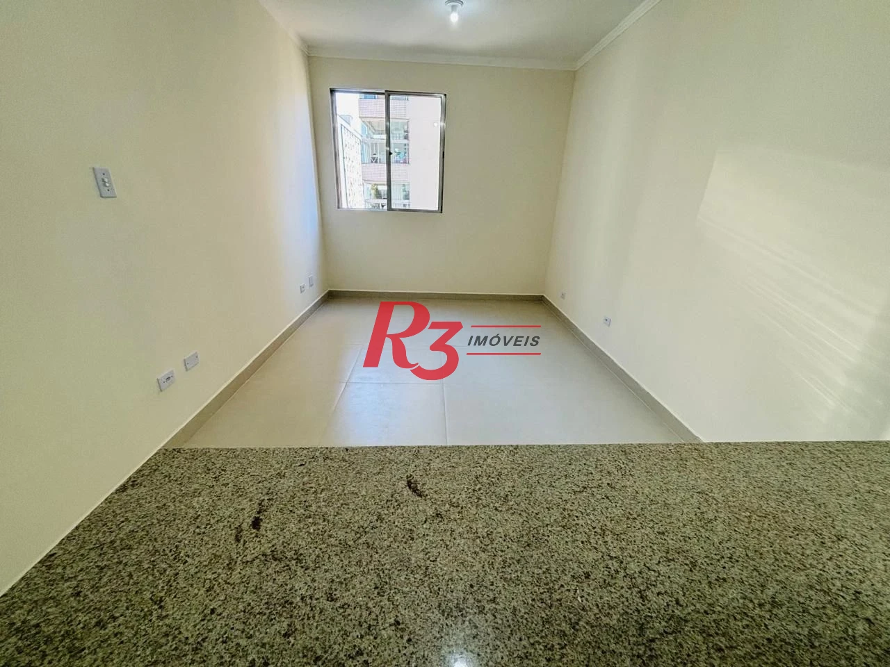 Studio com 1 dormitório à venda, 32 m² por R$ 295.000,00 - Embaré - Santos/SP