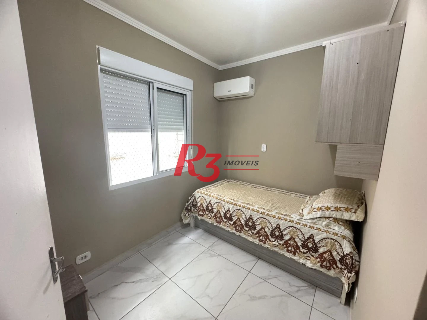 Apartamento com 2 dormitórios à venda, 46 m² por R$ 450.000,00 - José Menino - Santos/SP