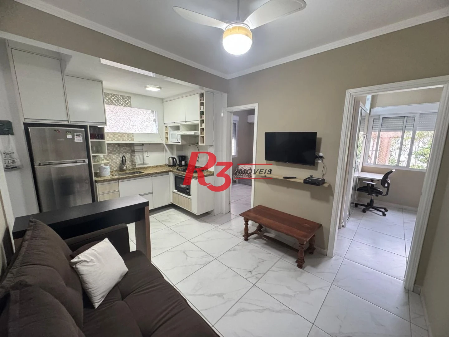 Apartamento com 2 dormitórios à venda, 46 m² por R$ 450.000,00 - José Menino - Santos/SP