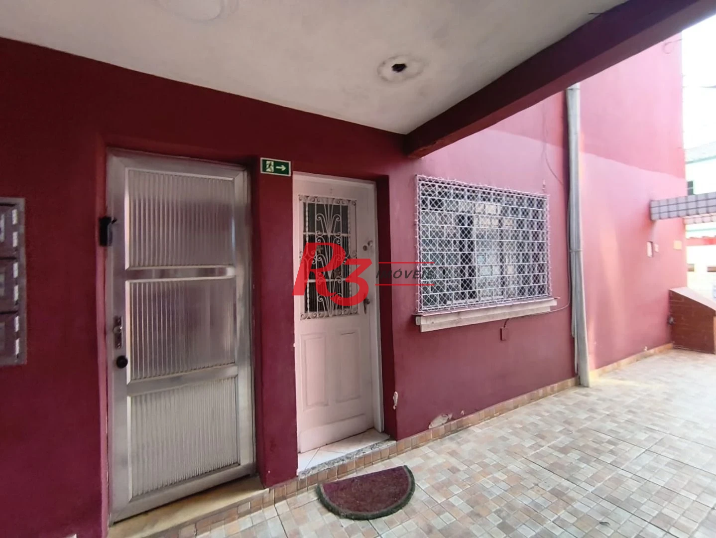 Apartamento com 2 dormitórios à venda, 65 m² por R$ 300.000,00 - Macuco - Santos/SP