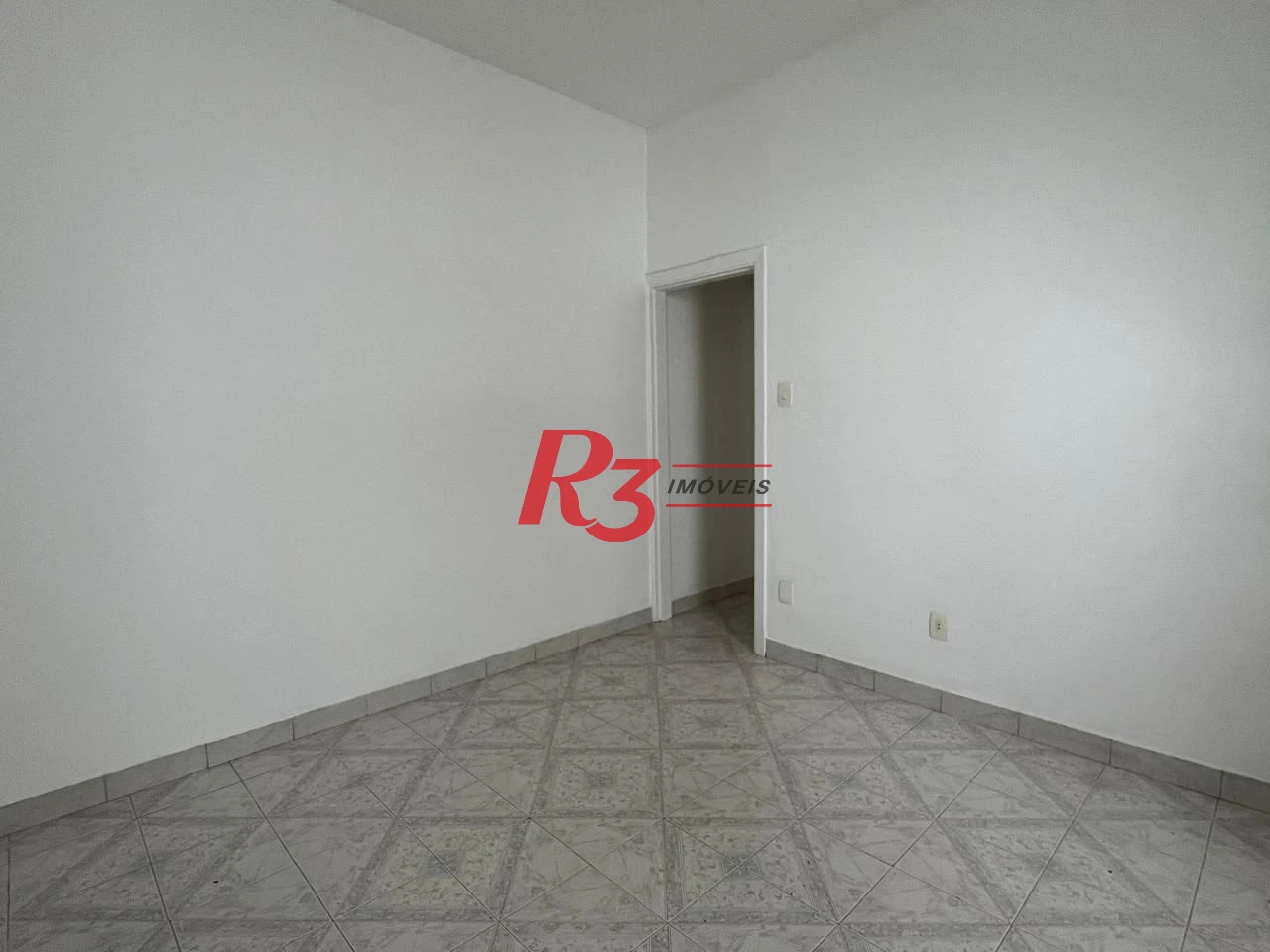 Kitnet com 1 dormitório para alugar, 40 m² por R$ 3.000,00/mês - Boqueirão - Santos/SP