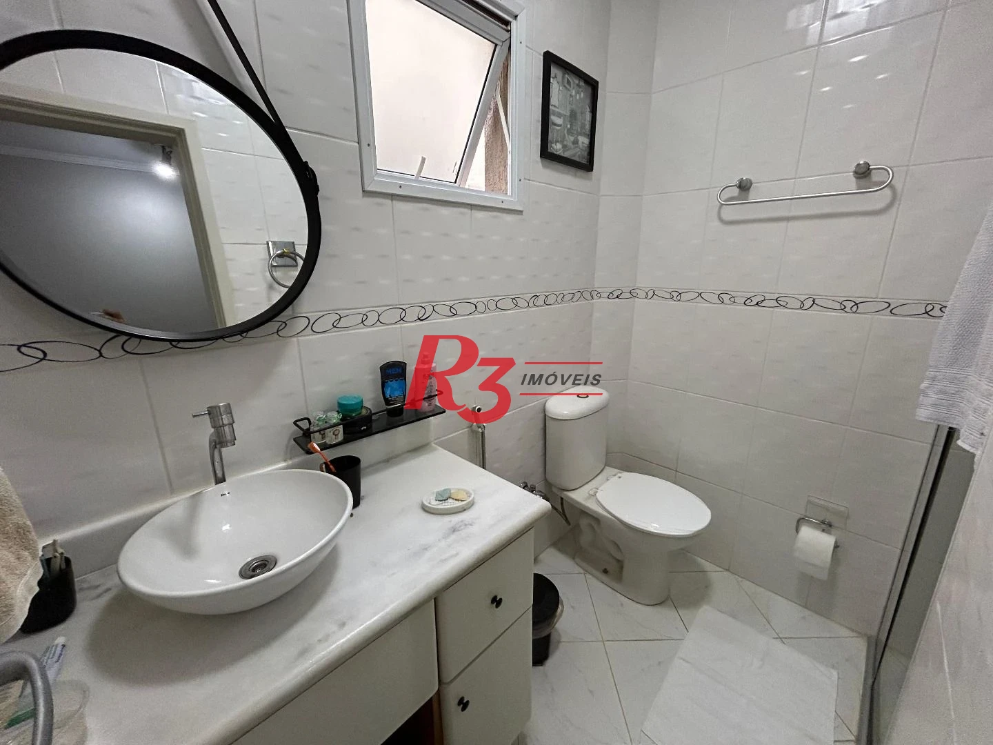Sobrado com 4 dormitórios à venda, 180 m² por R$ 1.300.000,00 - Aparecida - Santos/SP