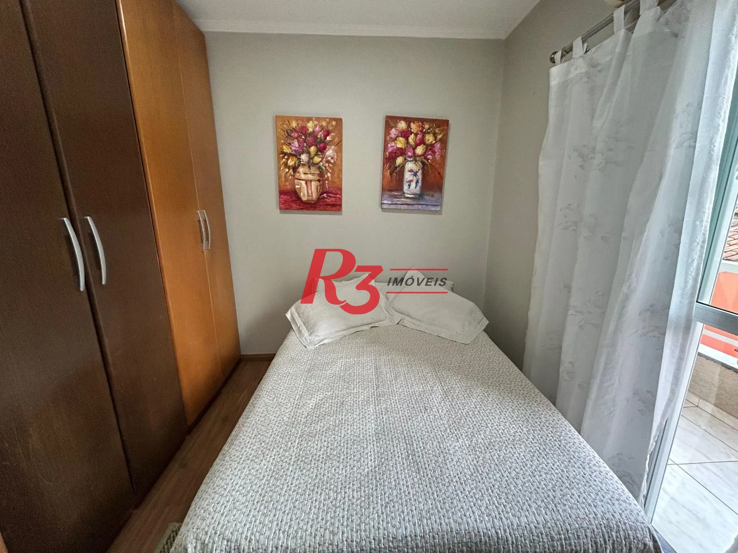 Sobrado com 4 dormitórios à venda, 180 m² por R$ 1.300.000,00 - Aparecida - Santos/SP