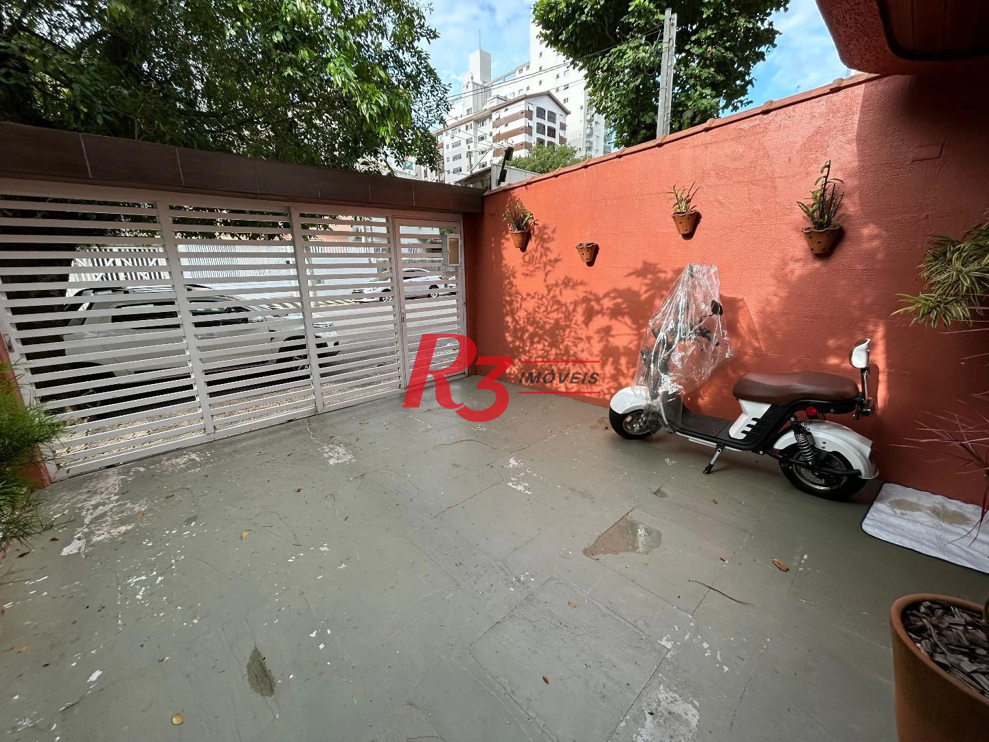 Sobrado com 4 dormitórios à venda, 180 m² por R$ 1.300.000,00 - Aparecida - Santos/SP