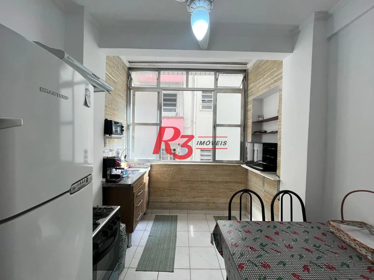 Apartamento com 1 dormitório para alugar, 42 m² por R$ 3.700,02/mês - Boqueirão - Santos/SP