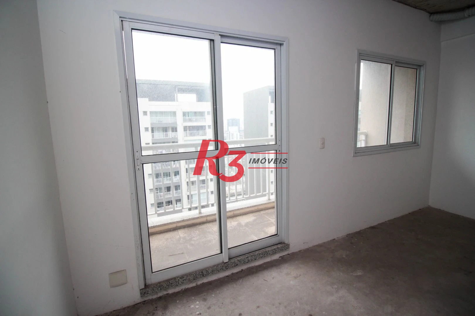 Sala à venda, 42 m² por R$ 220.000,00 - Vila Matias - Santos/SP
