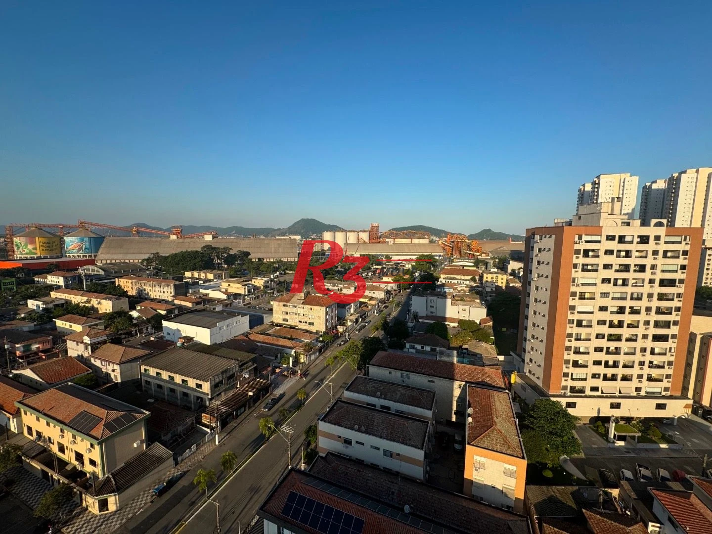 Apartamento com 2 dormitórios à venda, 73 m² por R$ 760.000,00 - Ponta da Praia - Santos/SP