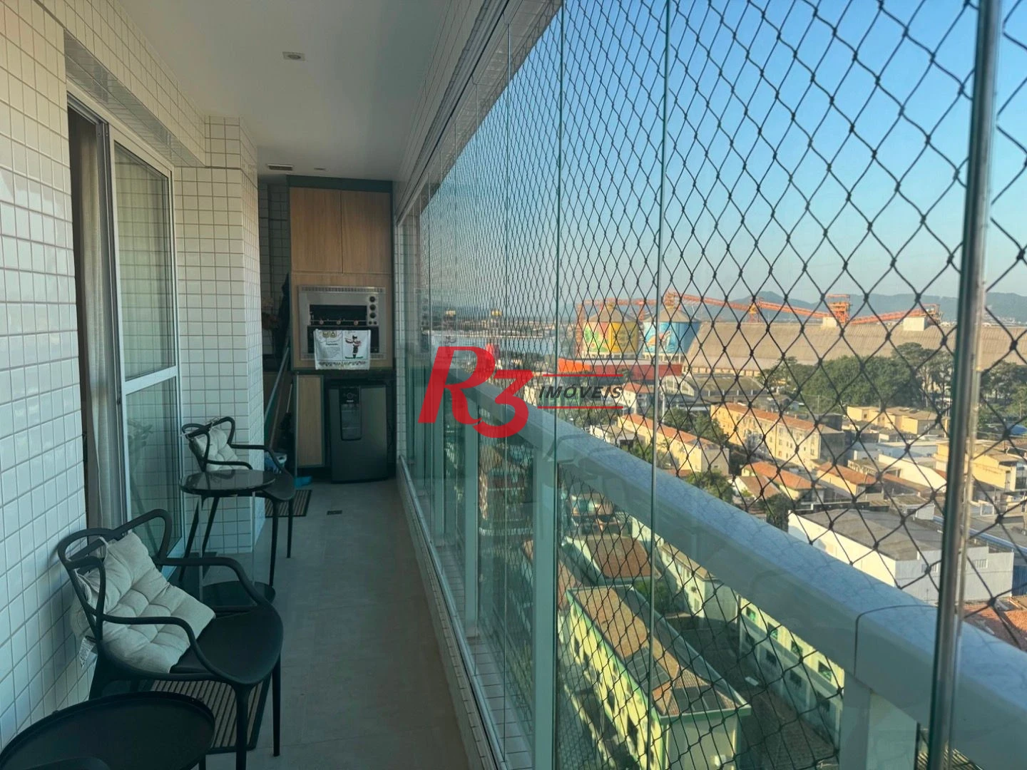 Apartamento com 2 dormitórios à venda, 73 m² por R$ 760.000,00 - Ponta da Praia - Santos/SP