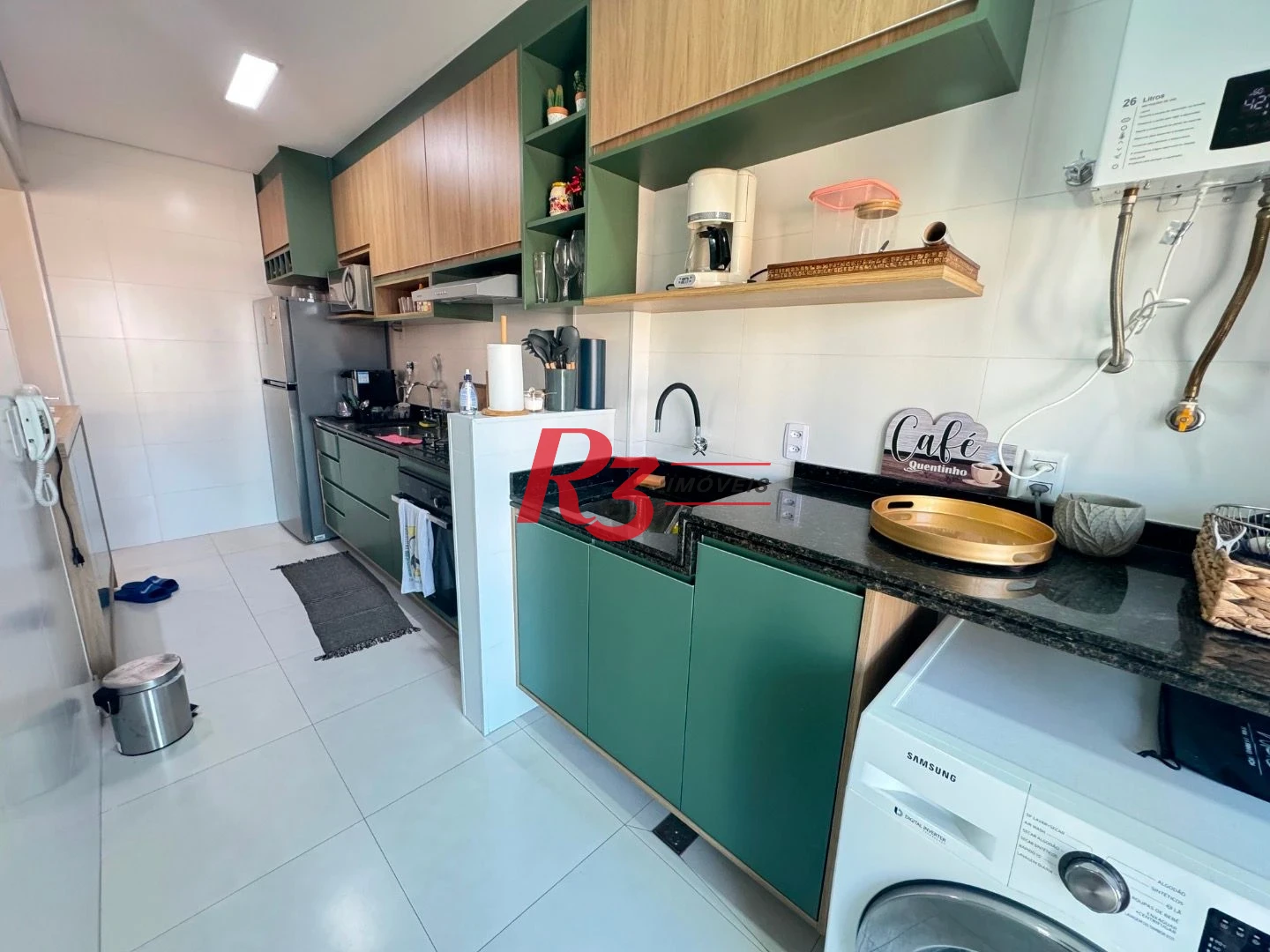 Apartamento com 2 dormitórios à venda, 73 m² por R$ 760.000,00 - Ponta da Praia - Santos/SP