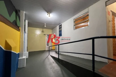 Sobrado com 3 dormitórios para alugar, 301 m² por R$ 8.592,00/mês - Vila Belmiro - Santos/SP