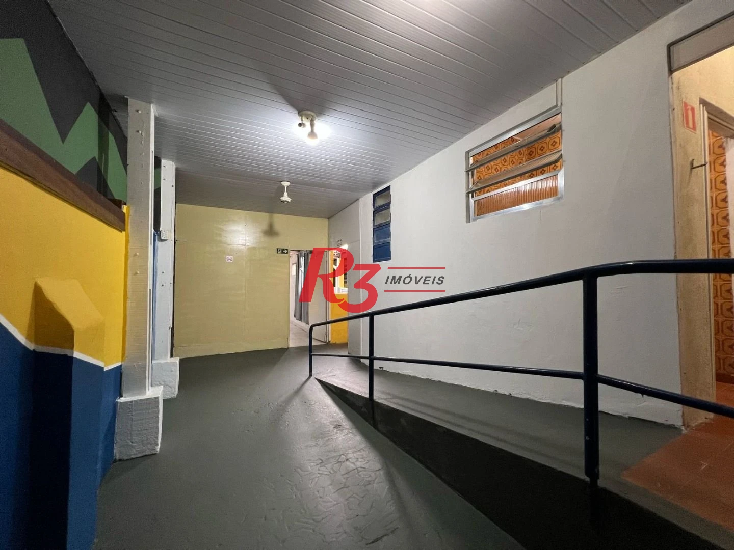 Sobrado com 3 dormitórios para alugar, 301 m² por R$ 8.592,00/mês - Vila Belmiro - Santos/SP