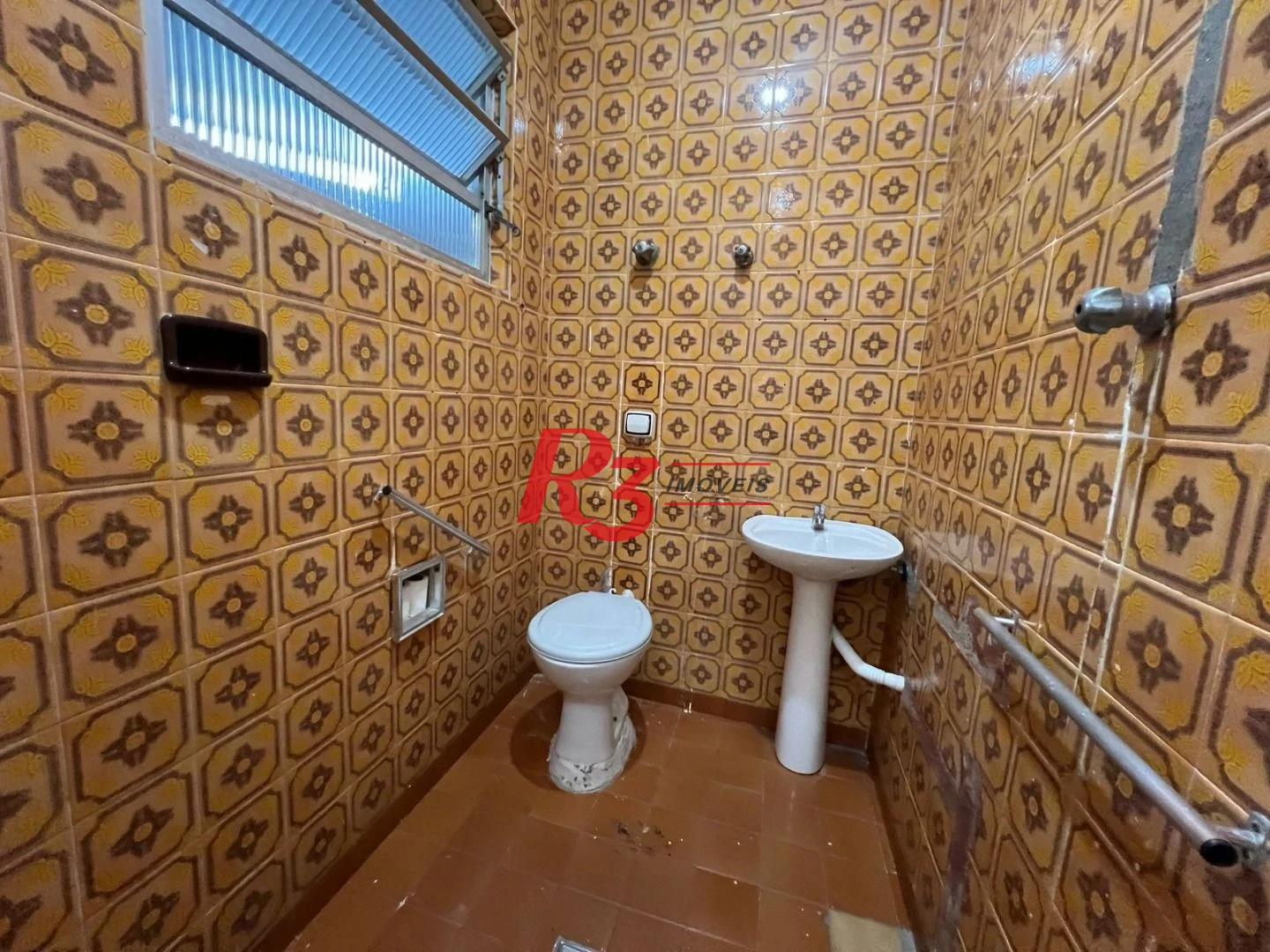 Sobrado com 3 dormitórios para alugar, 301 m² por R$ 8.592,00/mês - Vila Belmiro - Santos/SP