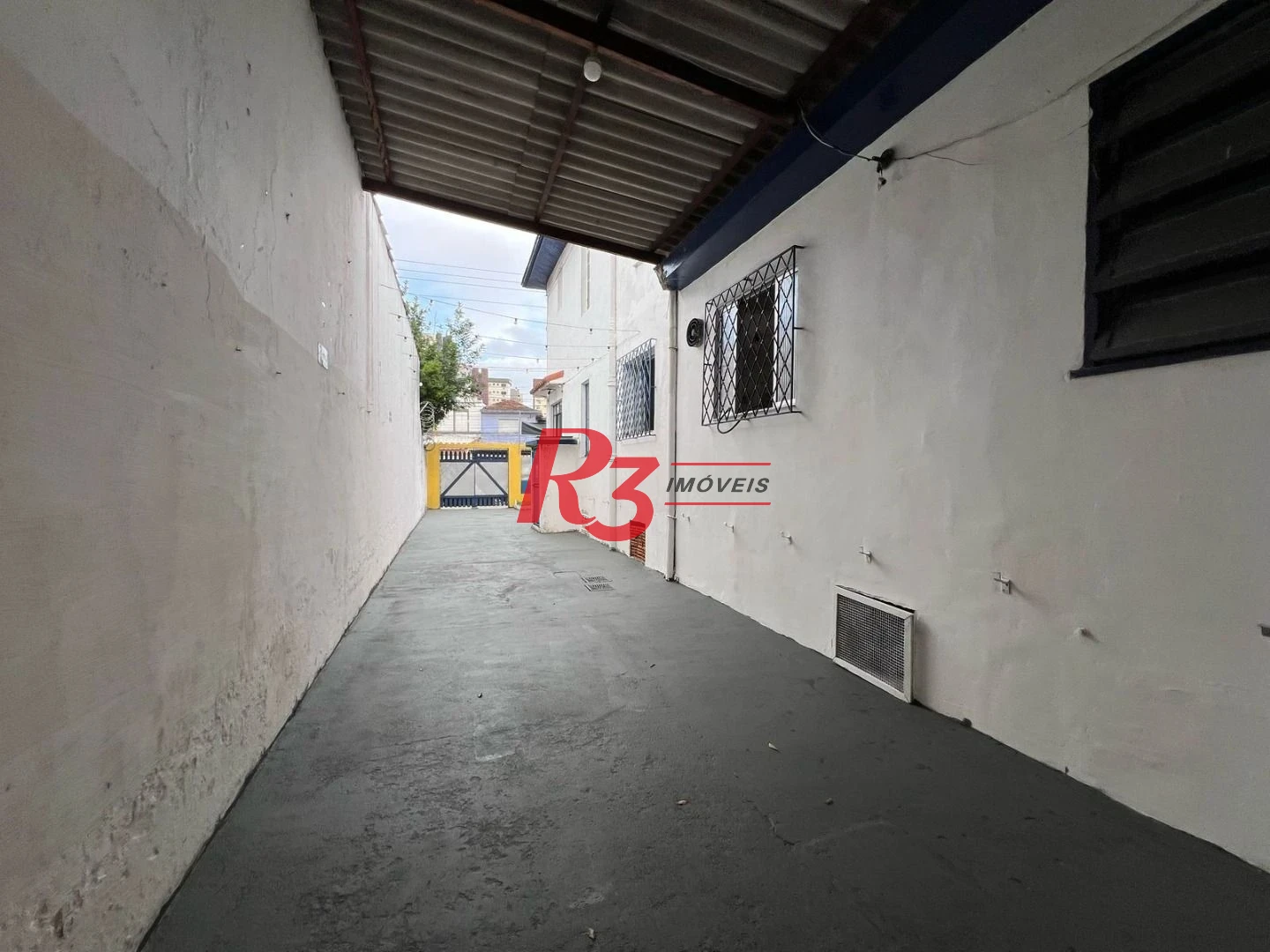 Sobrado com 3 dormitórios para alugar, 301 m² por R$ 8.592,00/mês - Vila Belmiro - Santos/SP