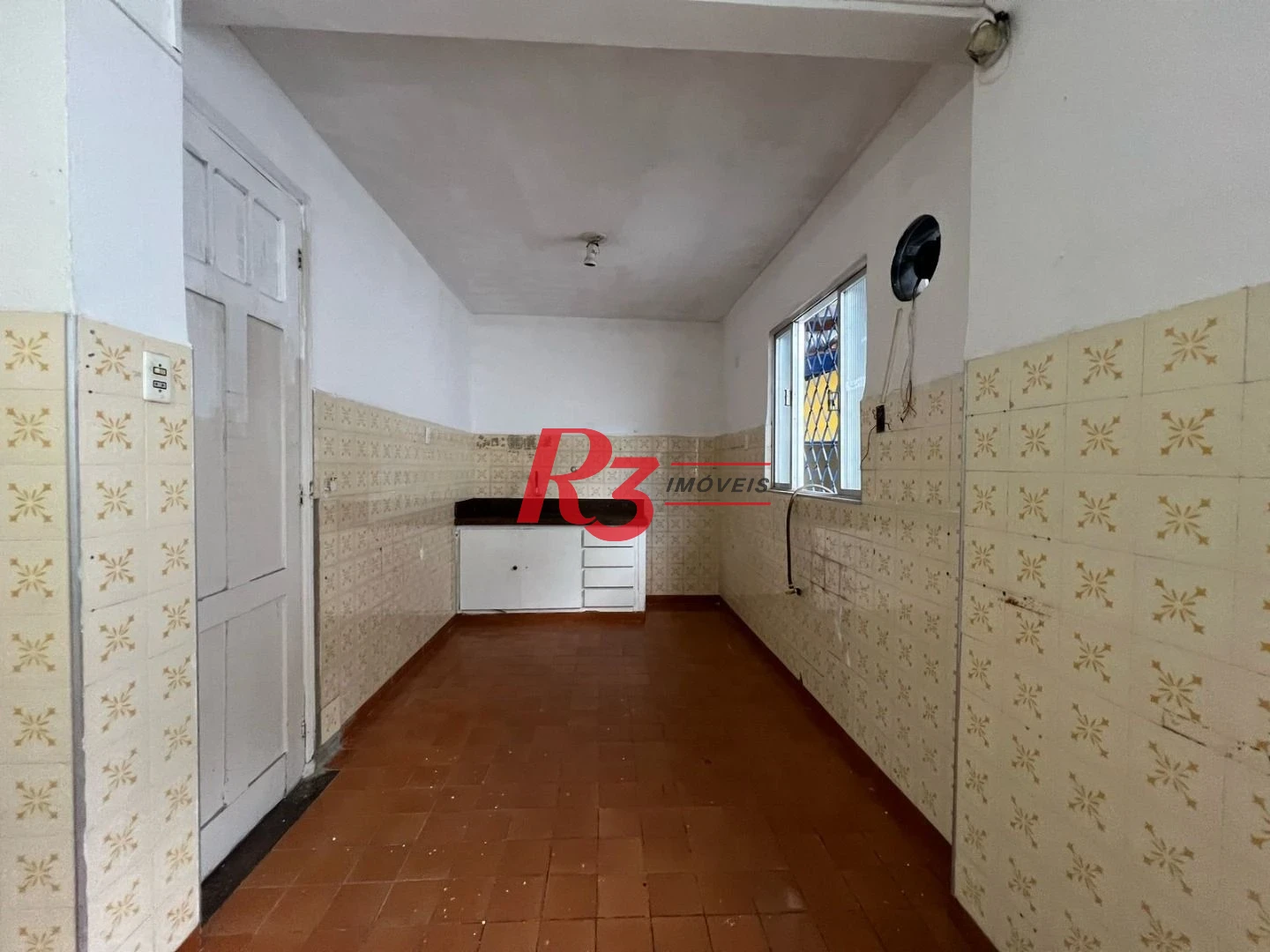 Sobrado com 3 dormitórios para alugar, 301 m² por R$ 8.592,00/mês - Vila Belmiro - Santos/SP