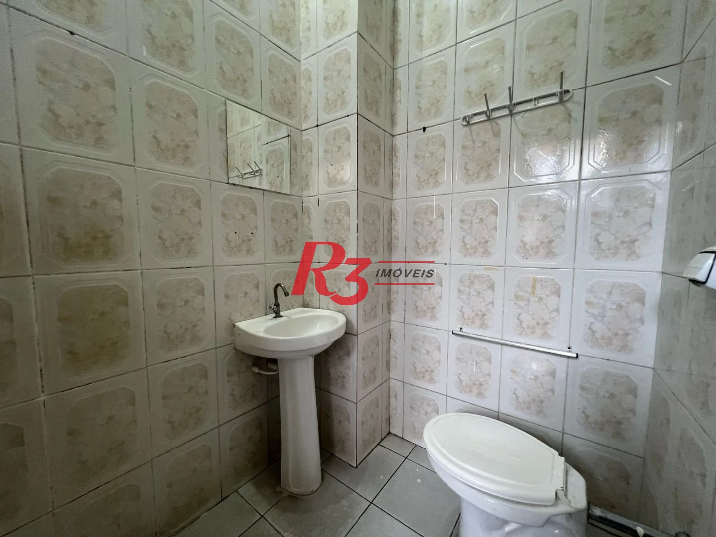 Sobrado com 3 dormitórios para alugar, 301 m² por R$ 8.592,00/mês - Vila Belmiro - Santos/SP