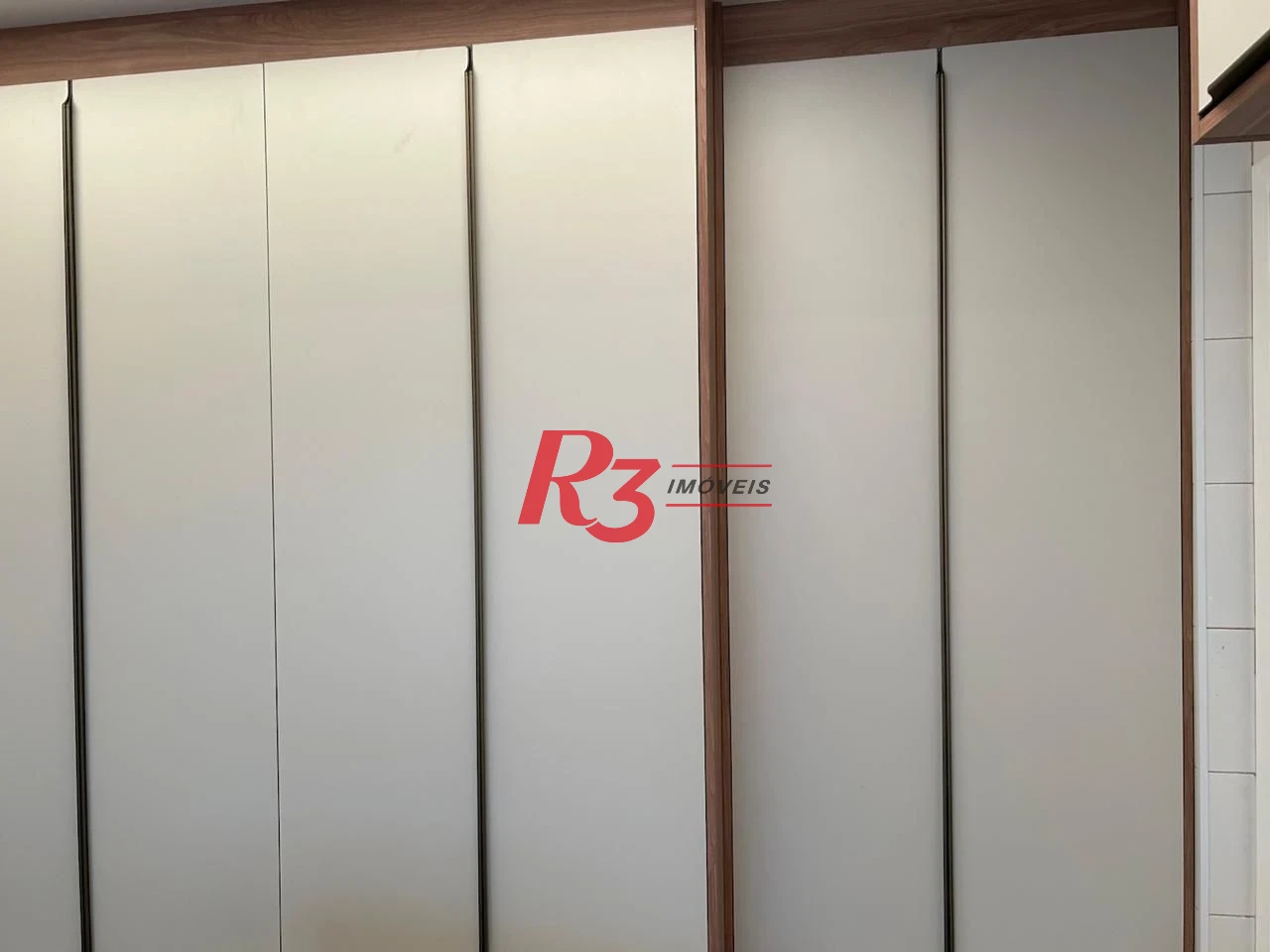 Apartamento com 4 quartos para alugar, 130 m² por R$ 7.700/mês - Embaré - Santos/SP