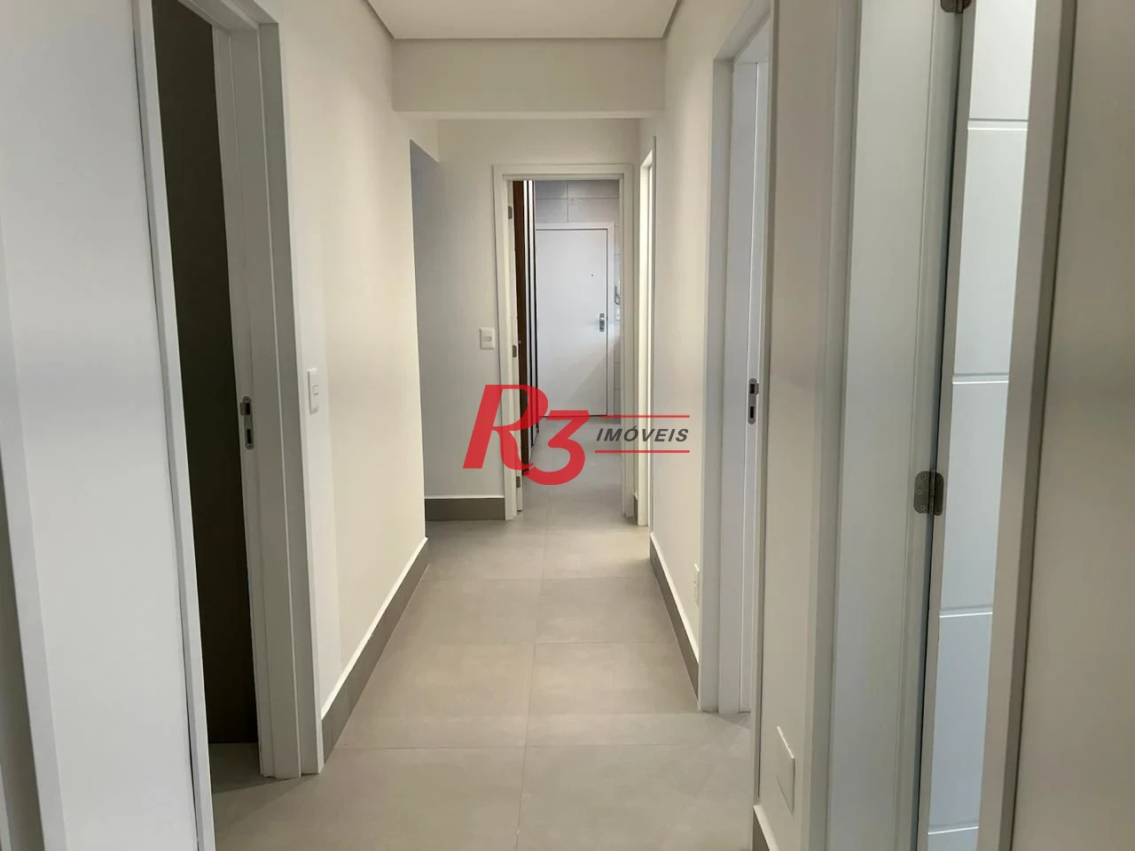 Apartamento com 4 quartos para alugar, 130 m² por R$ 7.700/mês - Embaré - Santos/SP