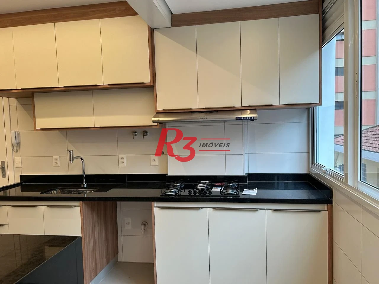 Apartamento com 4 quartos para alugar, 130 m² por R$ 7.700/mês - Embaré - Santos/SP