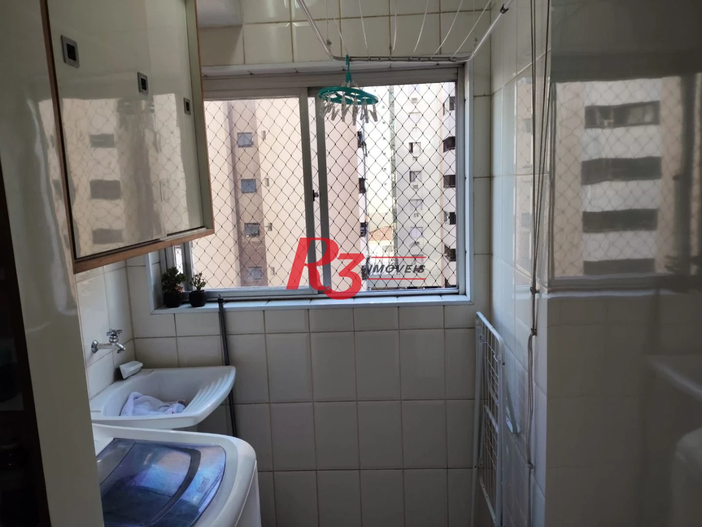 Apartamento com 2 dormitórios para alugar, 70 m² por R$ 3.800,00/mês - Encruzilhada - Santos/SP
