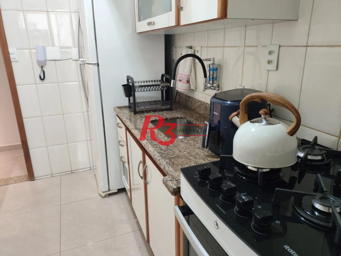 Apartamento com 2 dormitórios para alugar, 70 m² por R$ 3.800,00/mês - Encruzilhada - Santos/SP