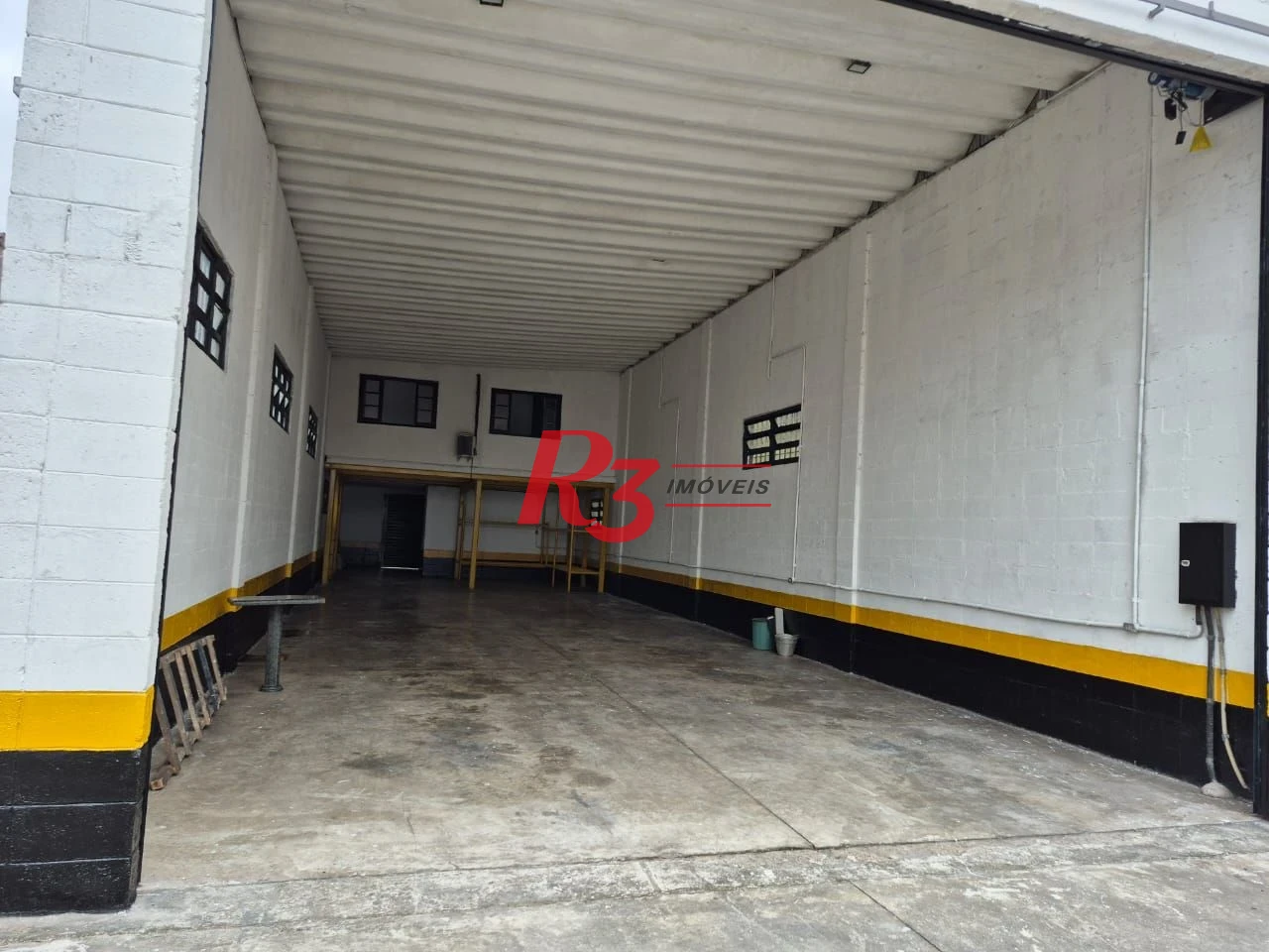 Galpão para alugar, 500 m² por R$ 13.000,00/mês - Macuco - Santos/SP